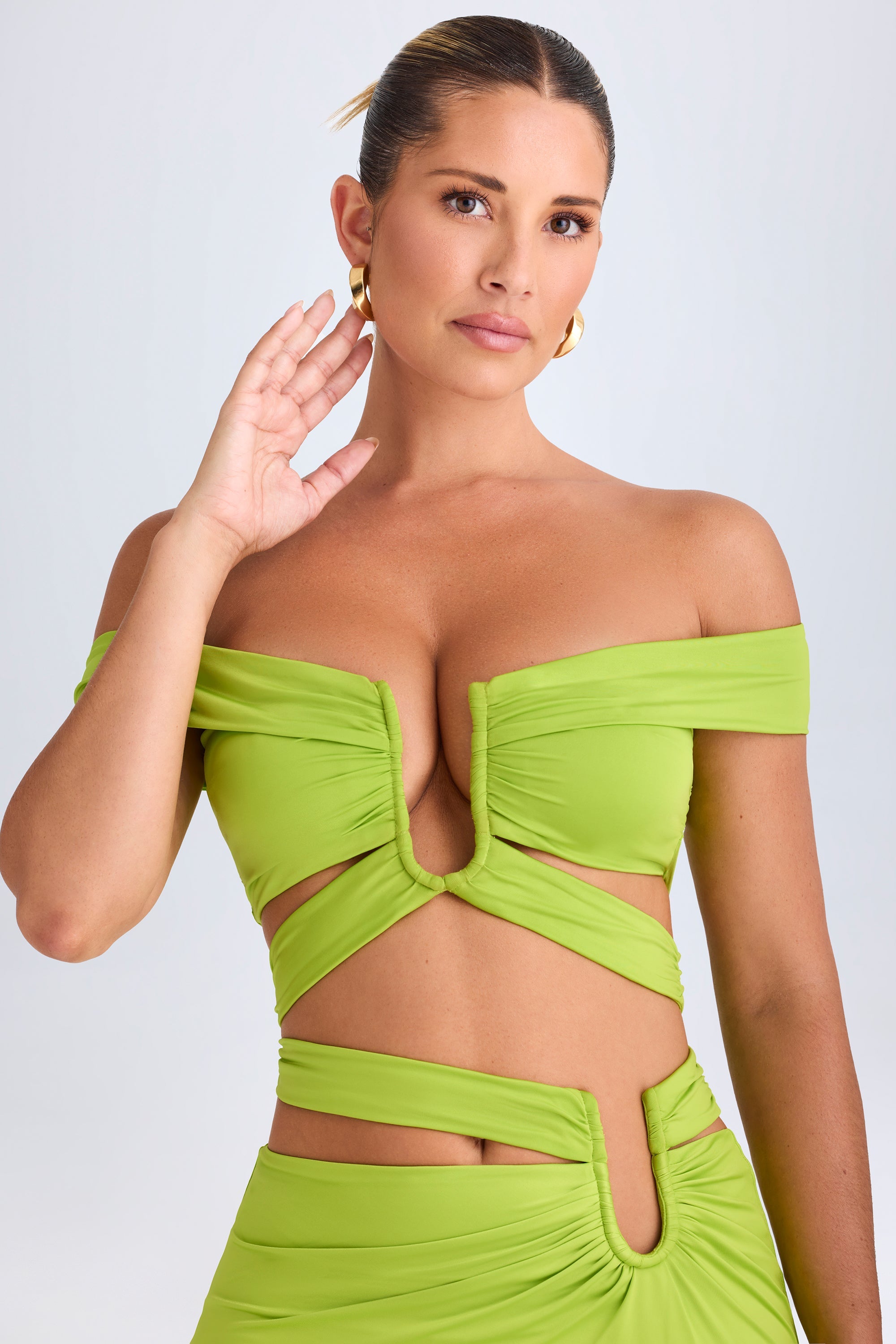 Zene Cut-Out Off-Shoulder Crop Top in Lime Green - Image 4