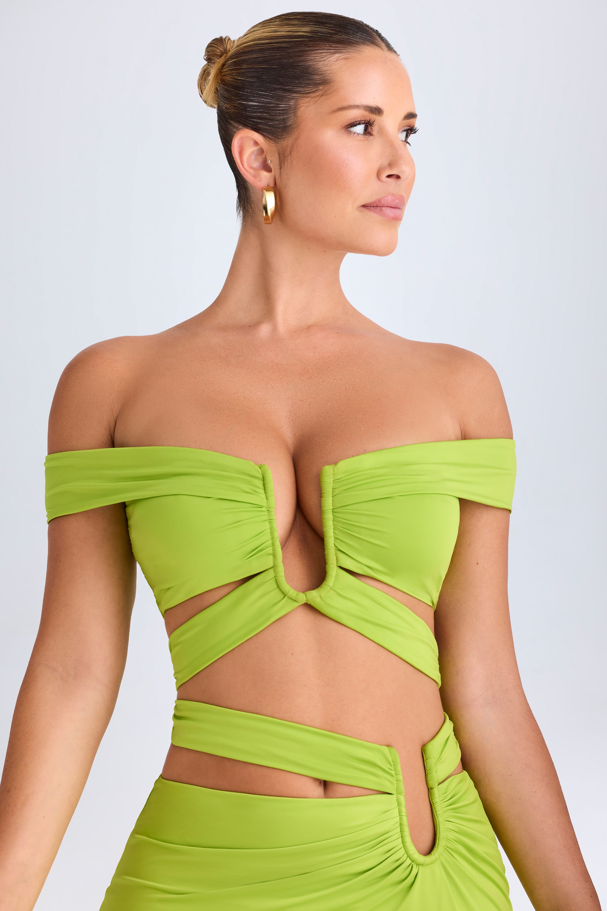 Zene Cut-Out Off-Shoulder Crop Top in Lime Green - Image 5