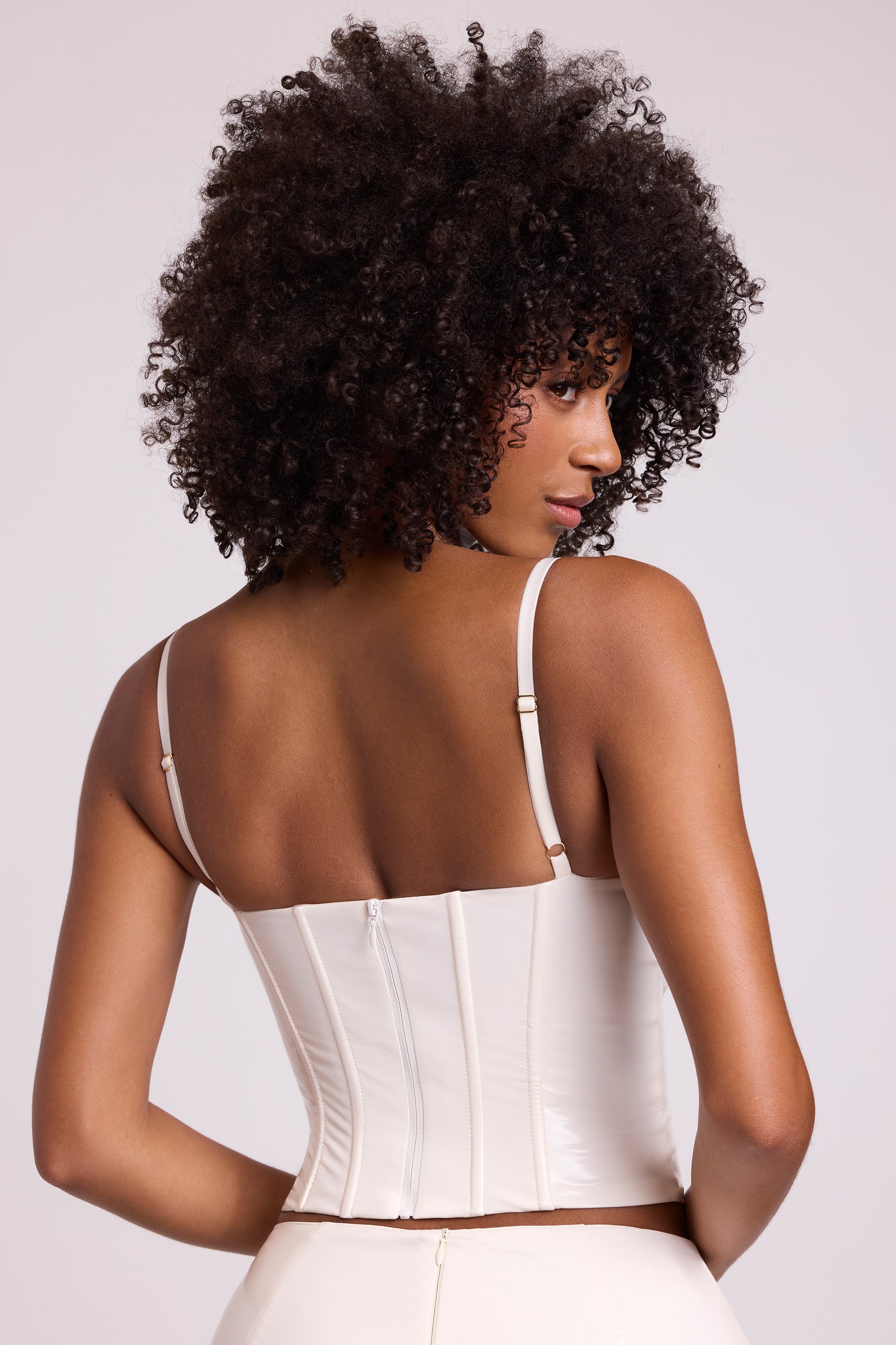 Cassandra Vinyl Underwired Corset Crop Top in White - Image 2