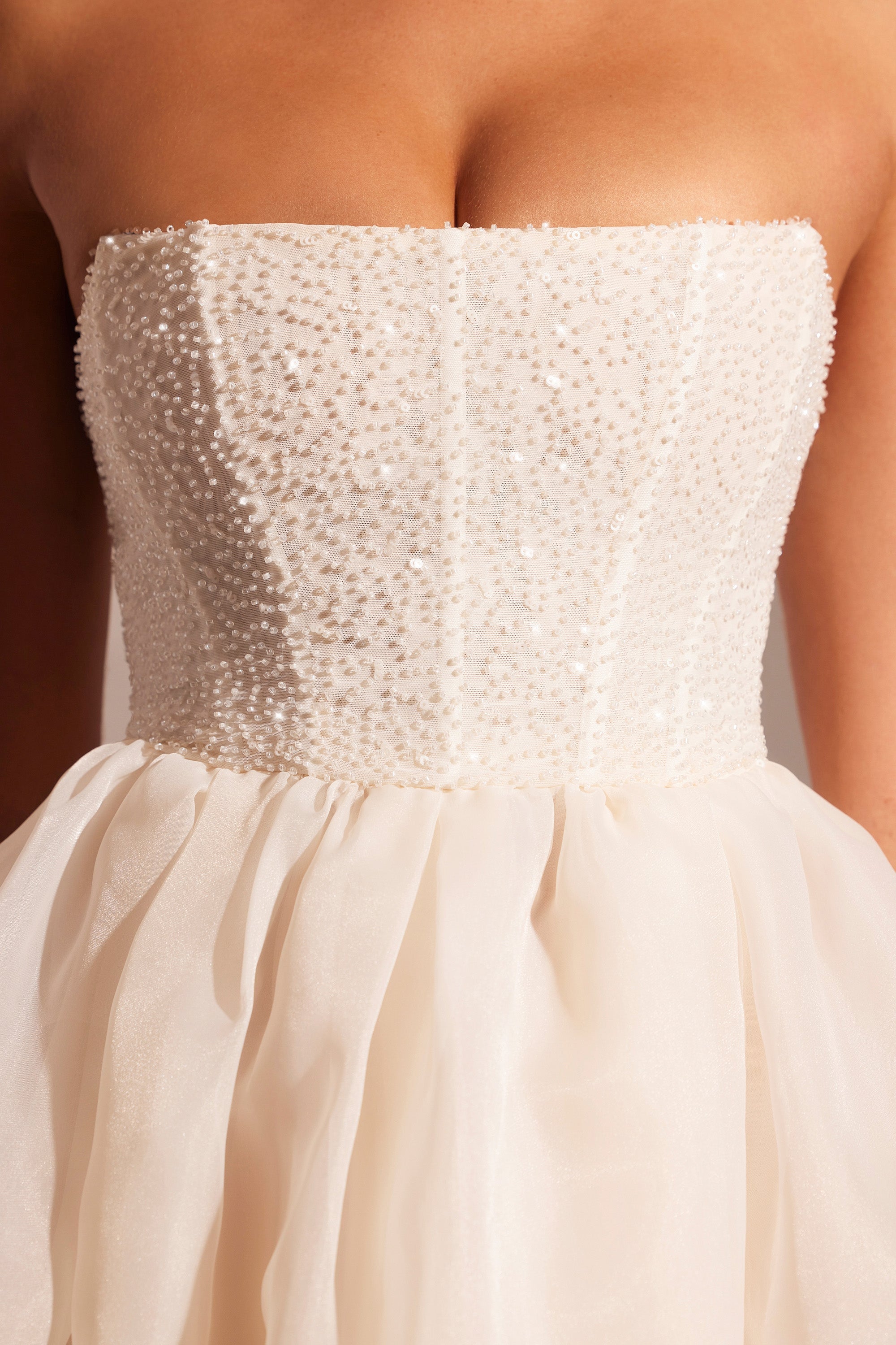 Rosette Embellished Corset Tulle Skirt Midi Dress in Ivory - Image 4