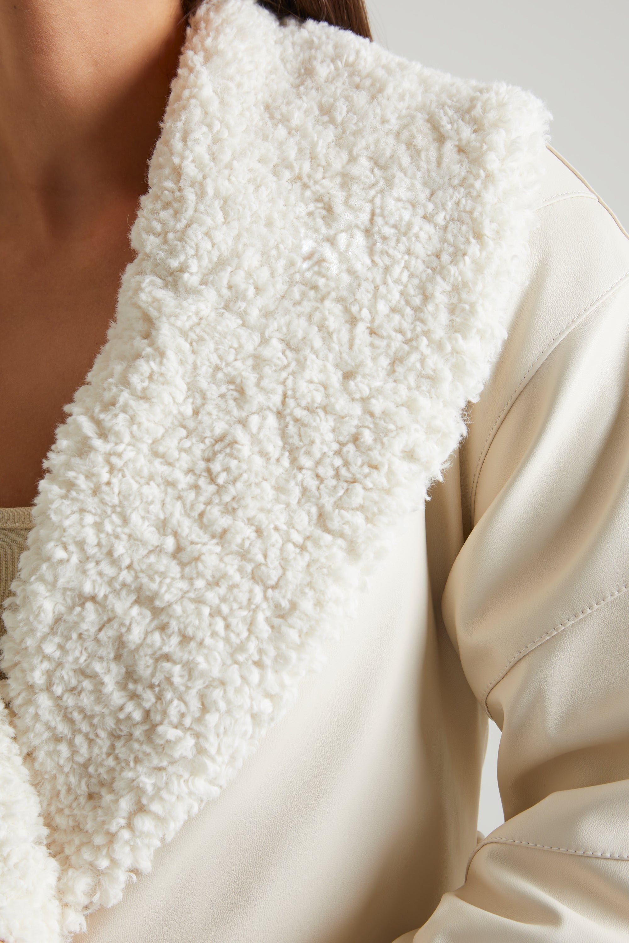 Lumi Tie Up Coat with Shearling Collar and Cuff in Cream - Image 4