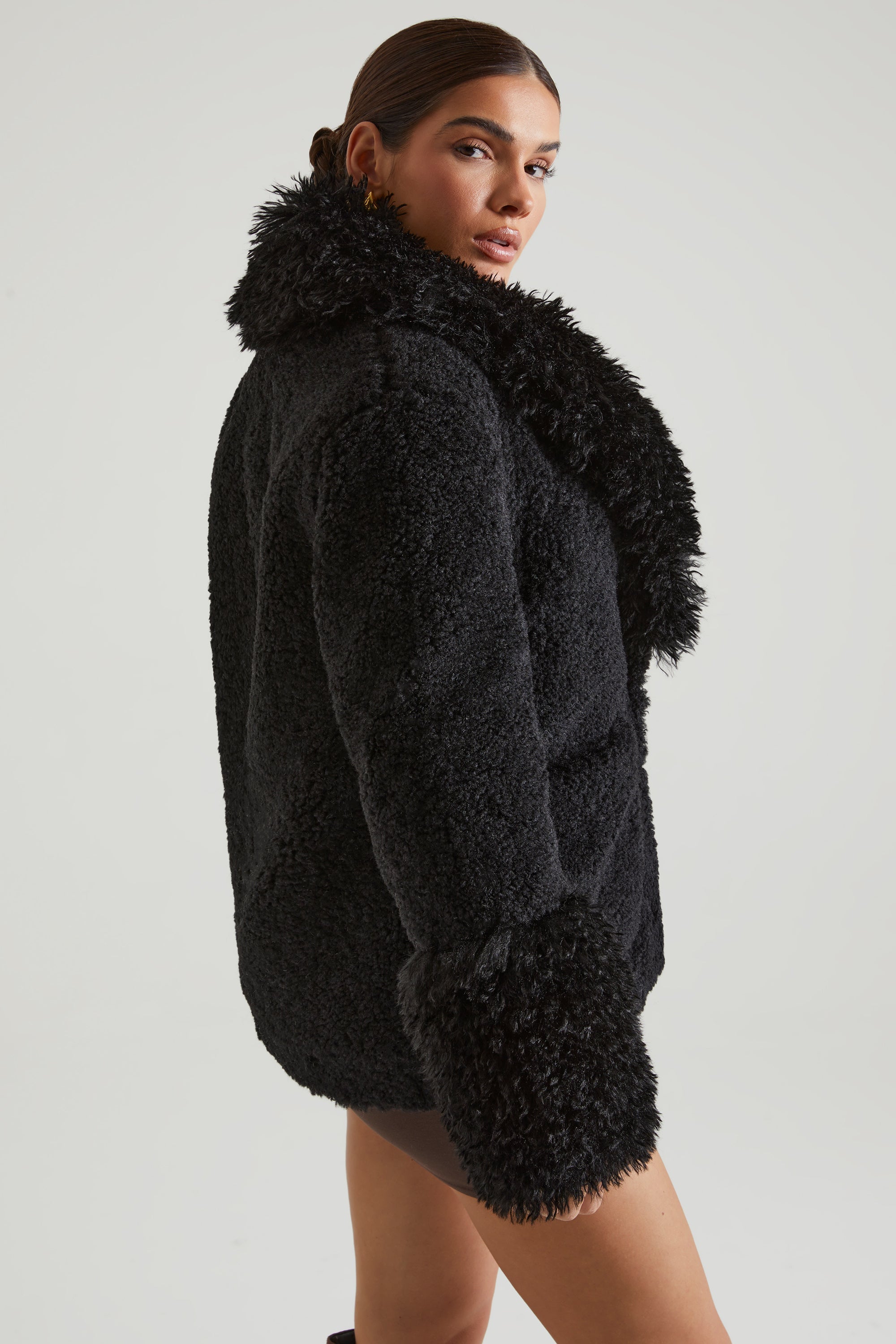 Wynter Shearling Coat with Large Front Pockets in Black - Image 3