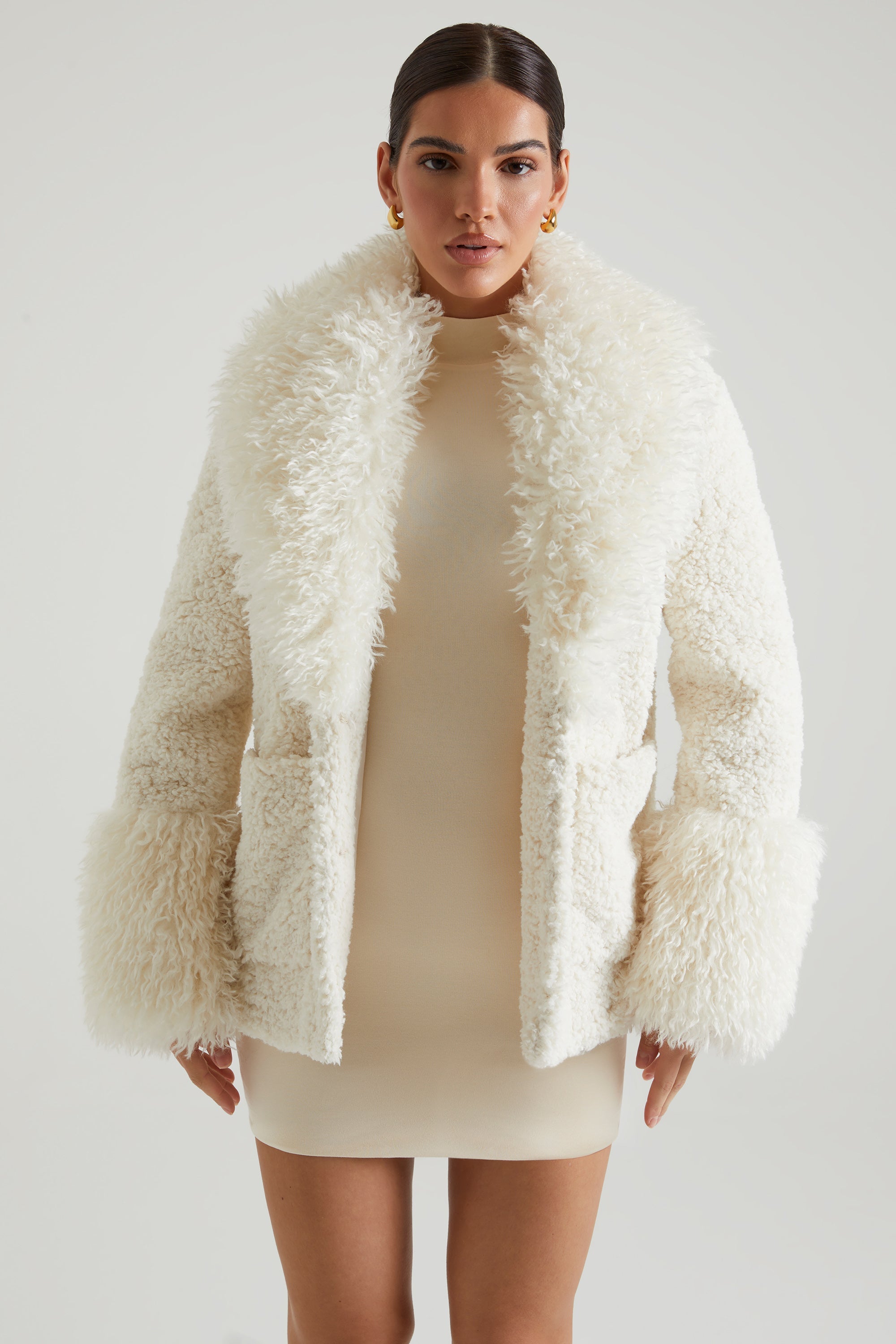 Wynter Shearling Coat with Large Front Pockets in Cream - Image 6