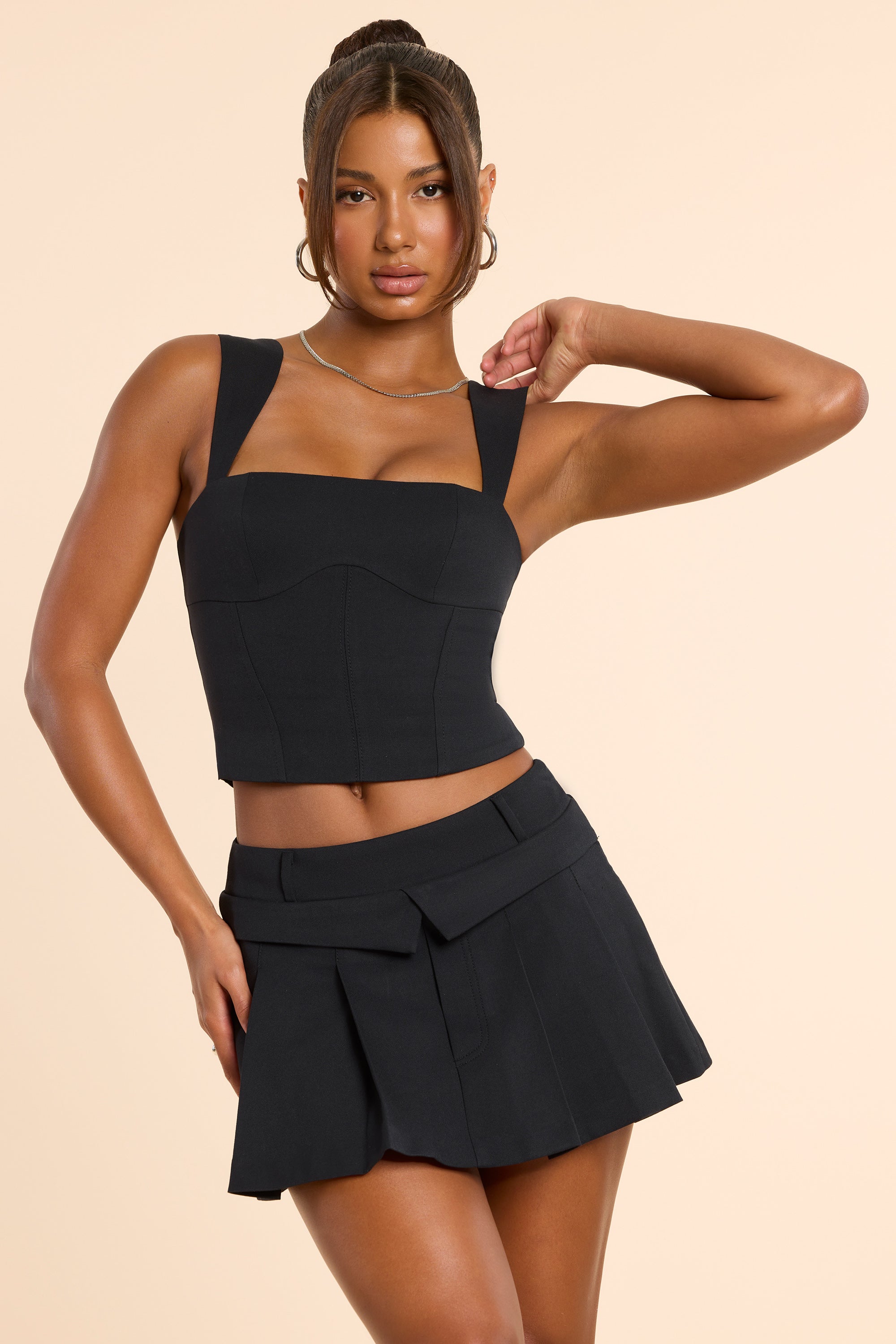 Maize Woven Wool Double Waistband Mid Rise Pleated Micro Mini Skirt in Black
