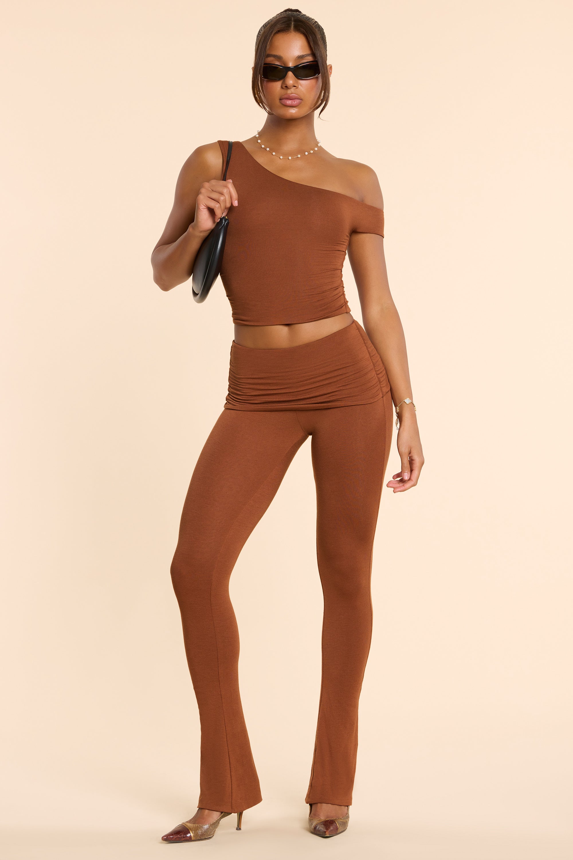 Anona Petite Mid Rise Modal Cashmere Blend Trousers in Chestnut Brown - Image 4
