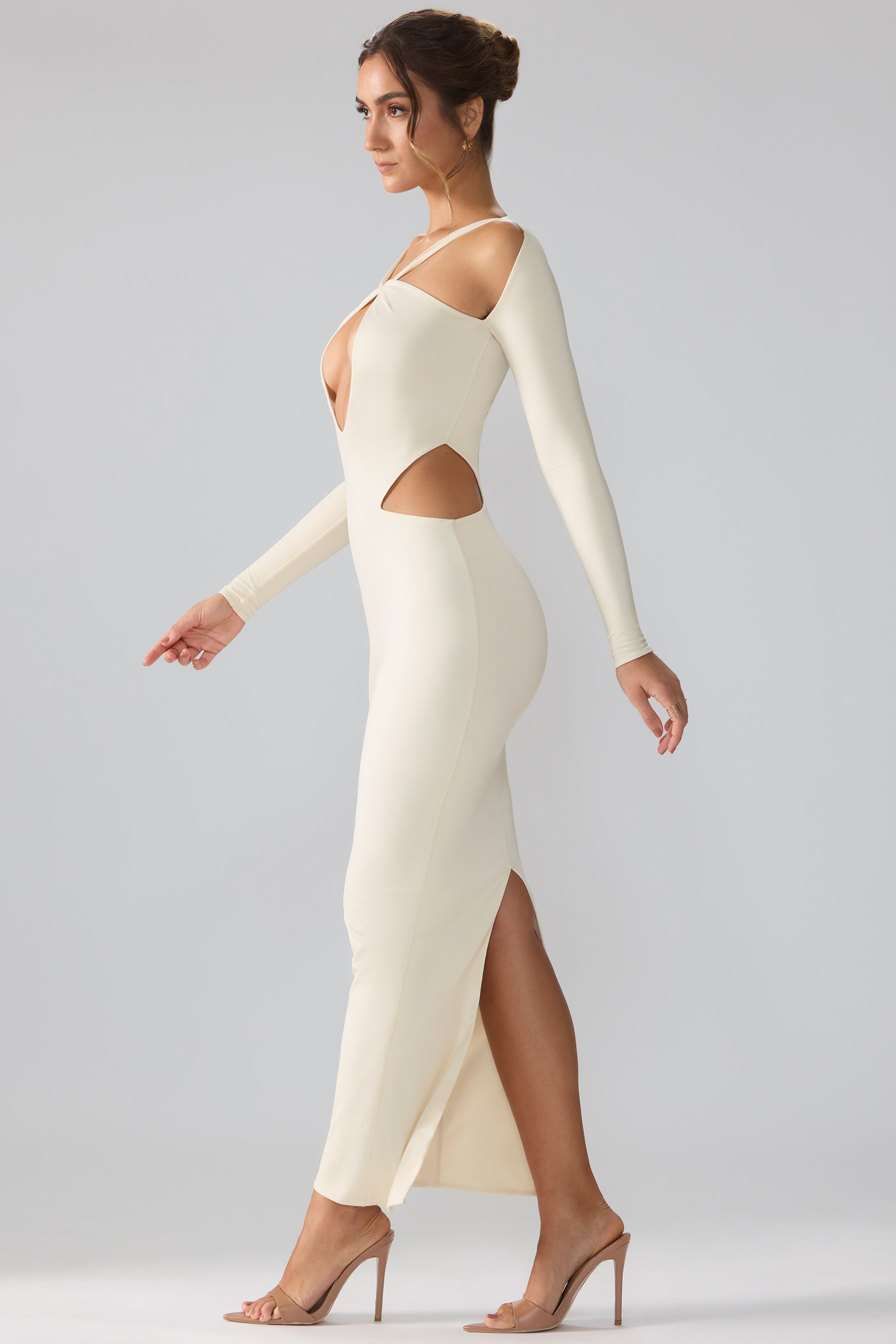 Tindra Premium Jersey Long Sleeve Cut Out Maxi Dress in Ivory - Image 3