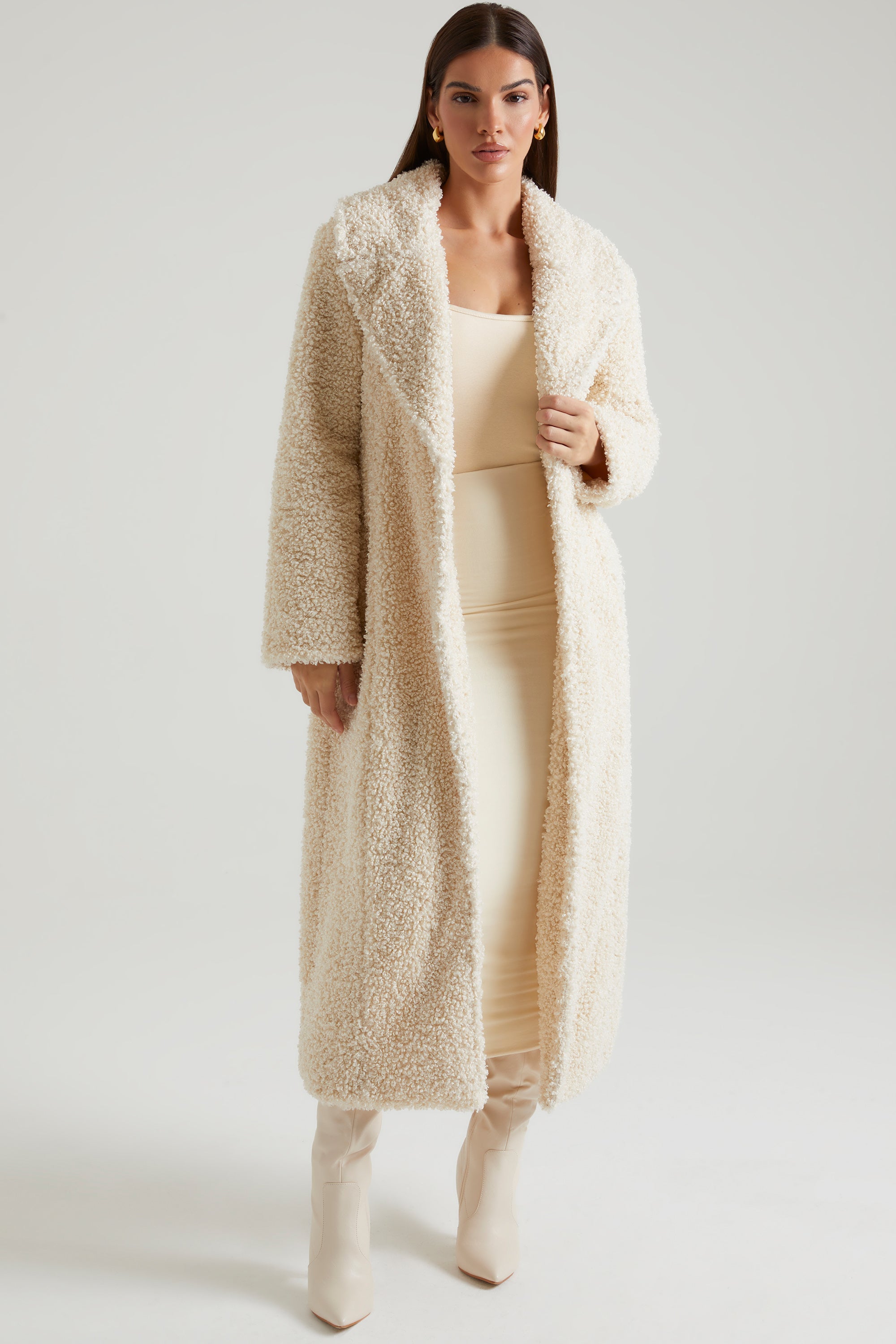 Alaska Long Shearling Coat in Cream