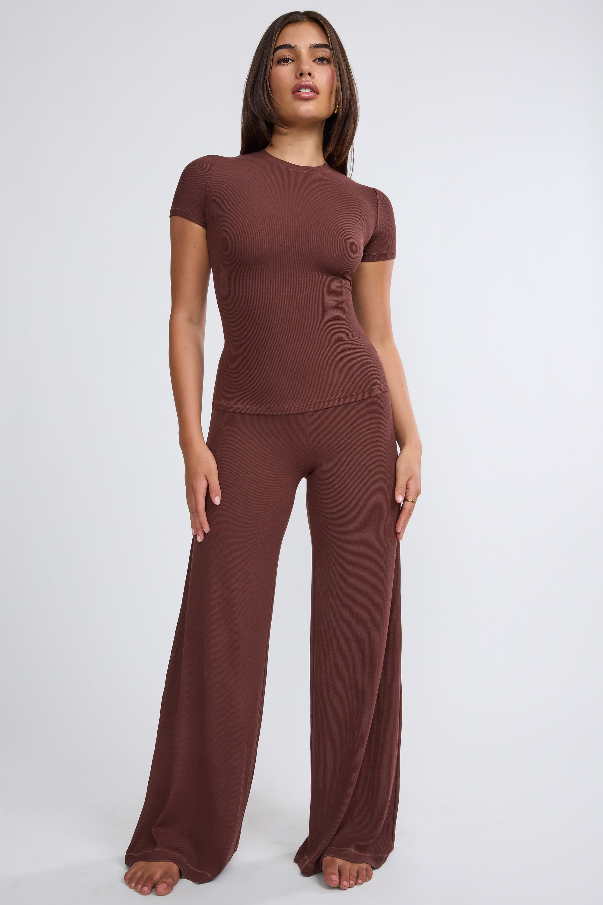 Nour Petite Mid Rise Wide Leg Trousers in Chocolate - Image 3