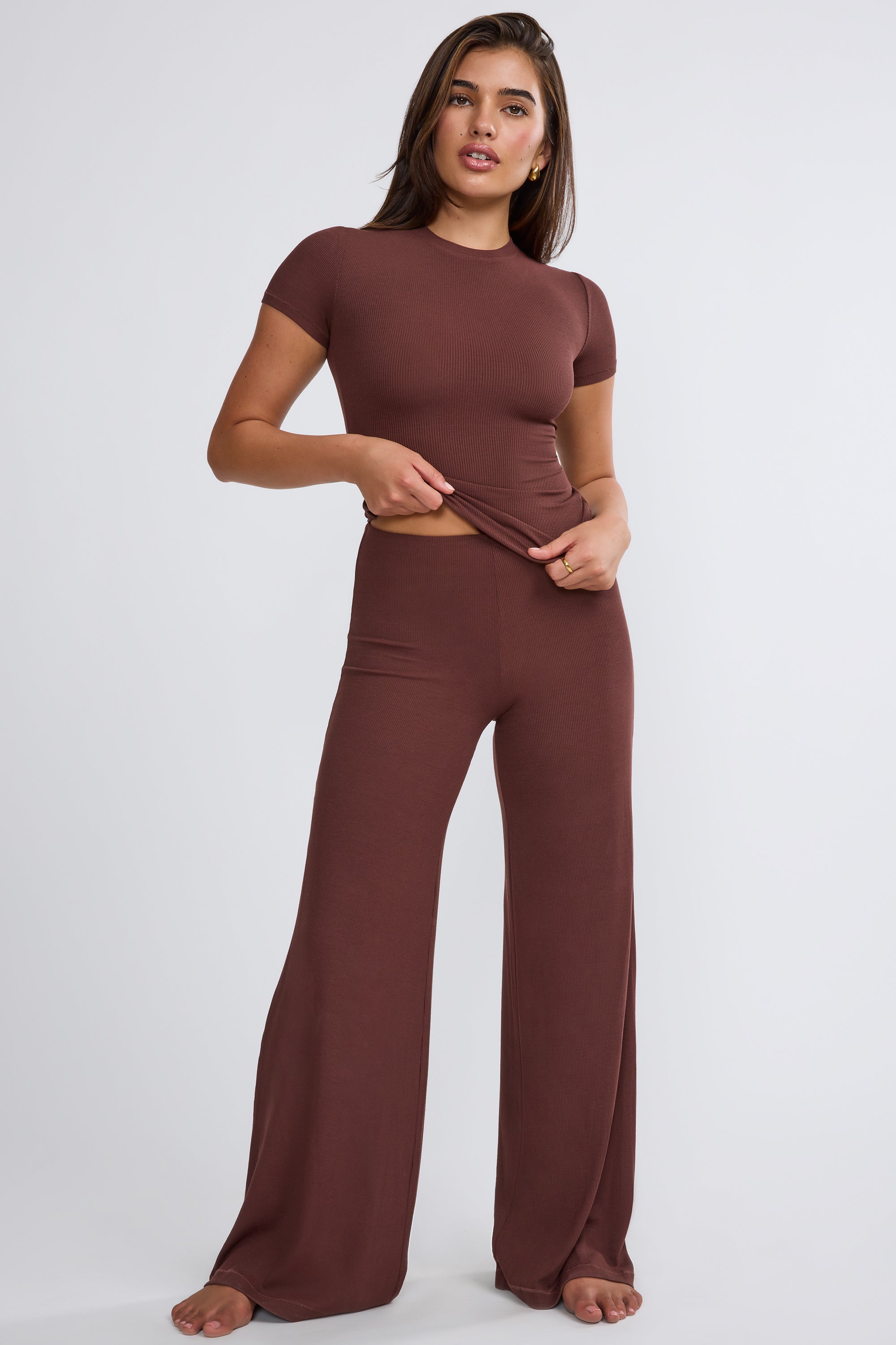 Nour Petite Mid Rise Wide Leg Trousers in Chocolate - Image 5