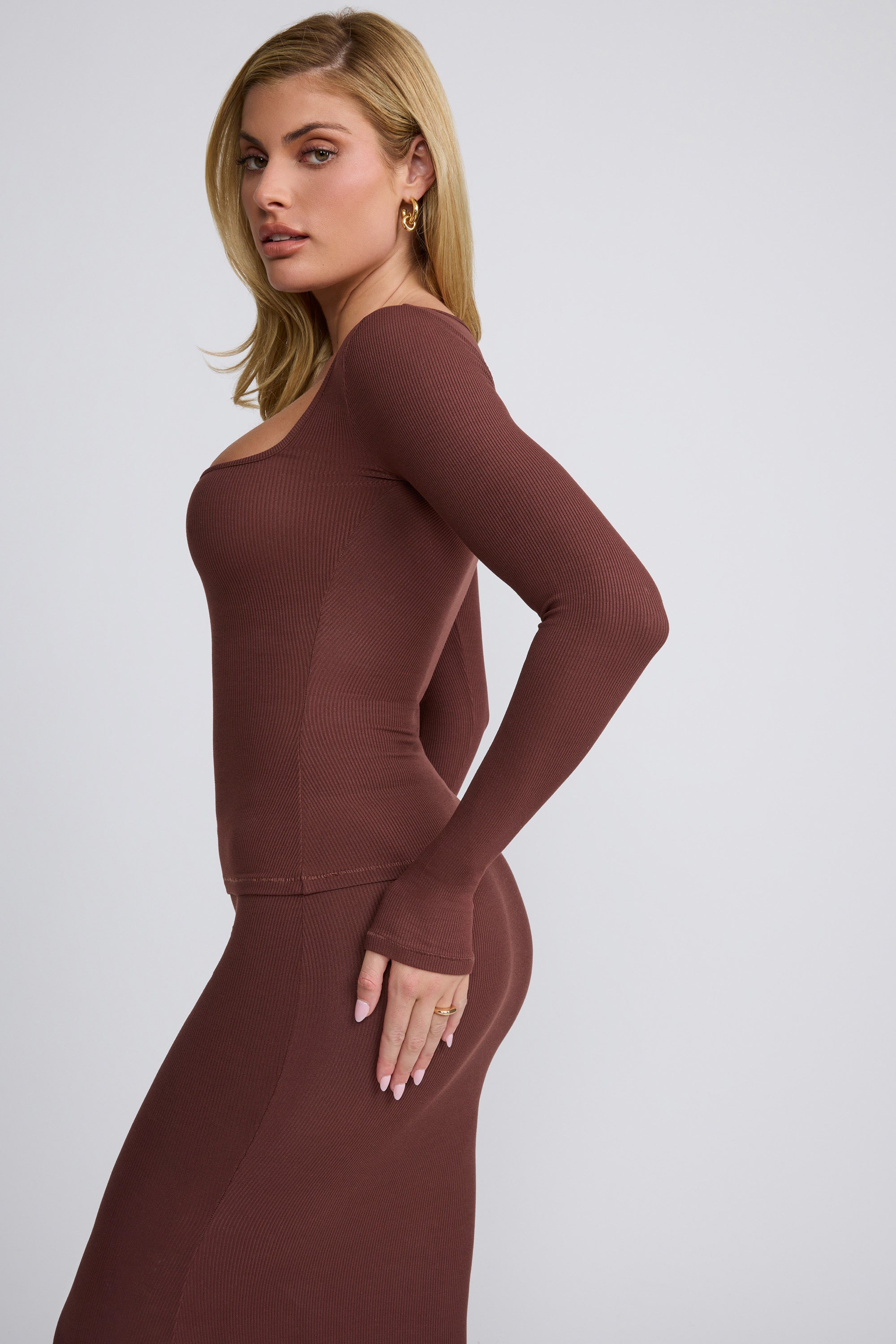Mona Ribbed Modal Mid Rise Maxi Skirt in Chocolate - Image 5