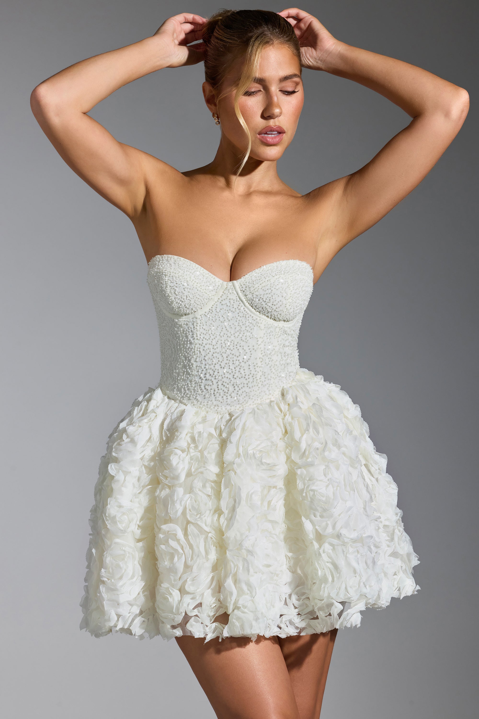 Evanthe Embellished Floral-Appliqu?? Lace-Up Mini Dress in White - Image 7