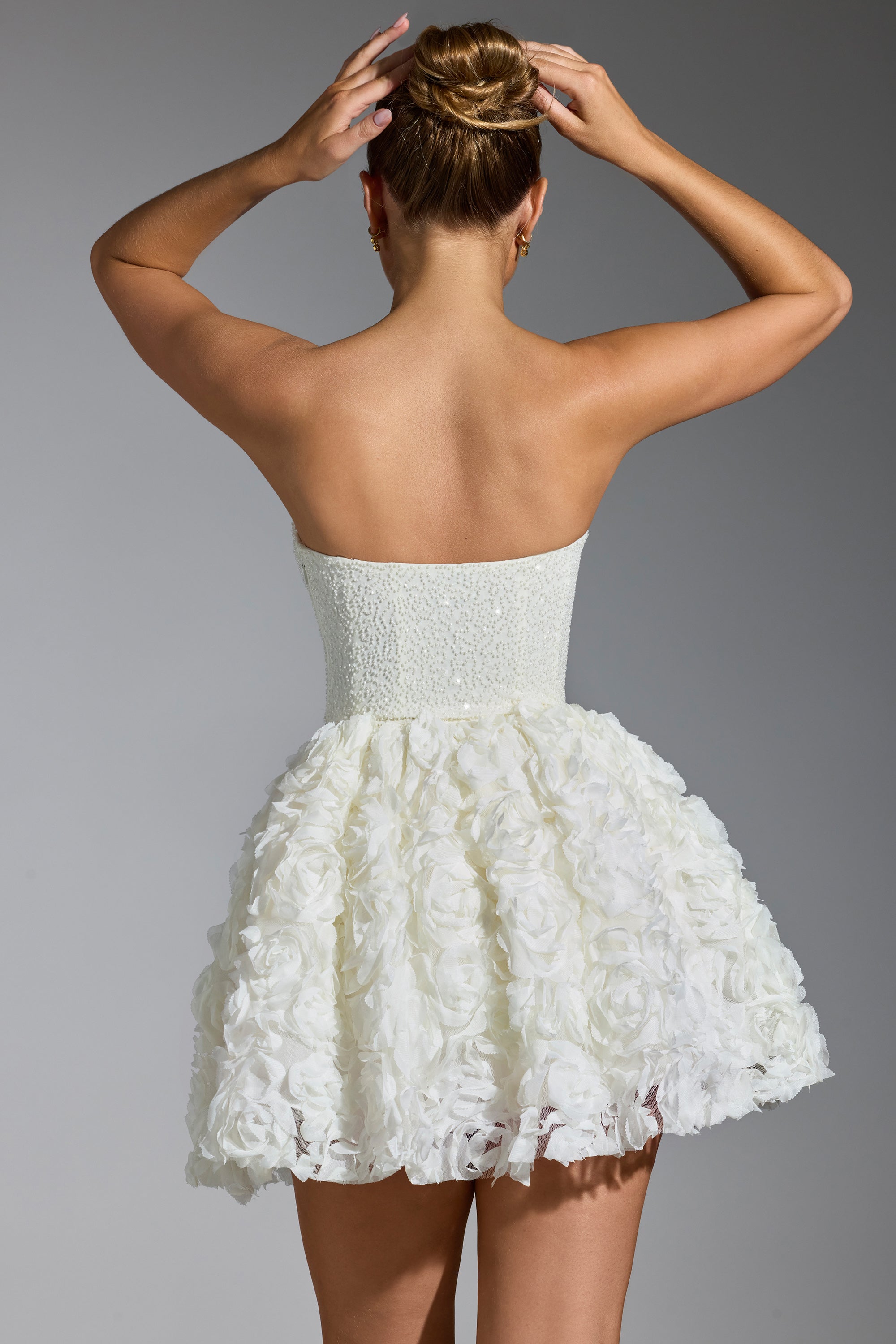 Evanthe Embellished Floral-Appliqu?? Lace-Up Mini Dress in White - Image 2