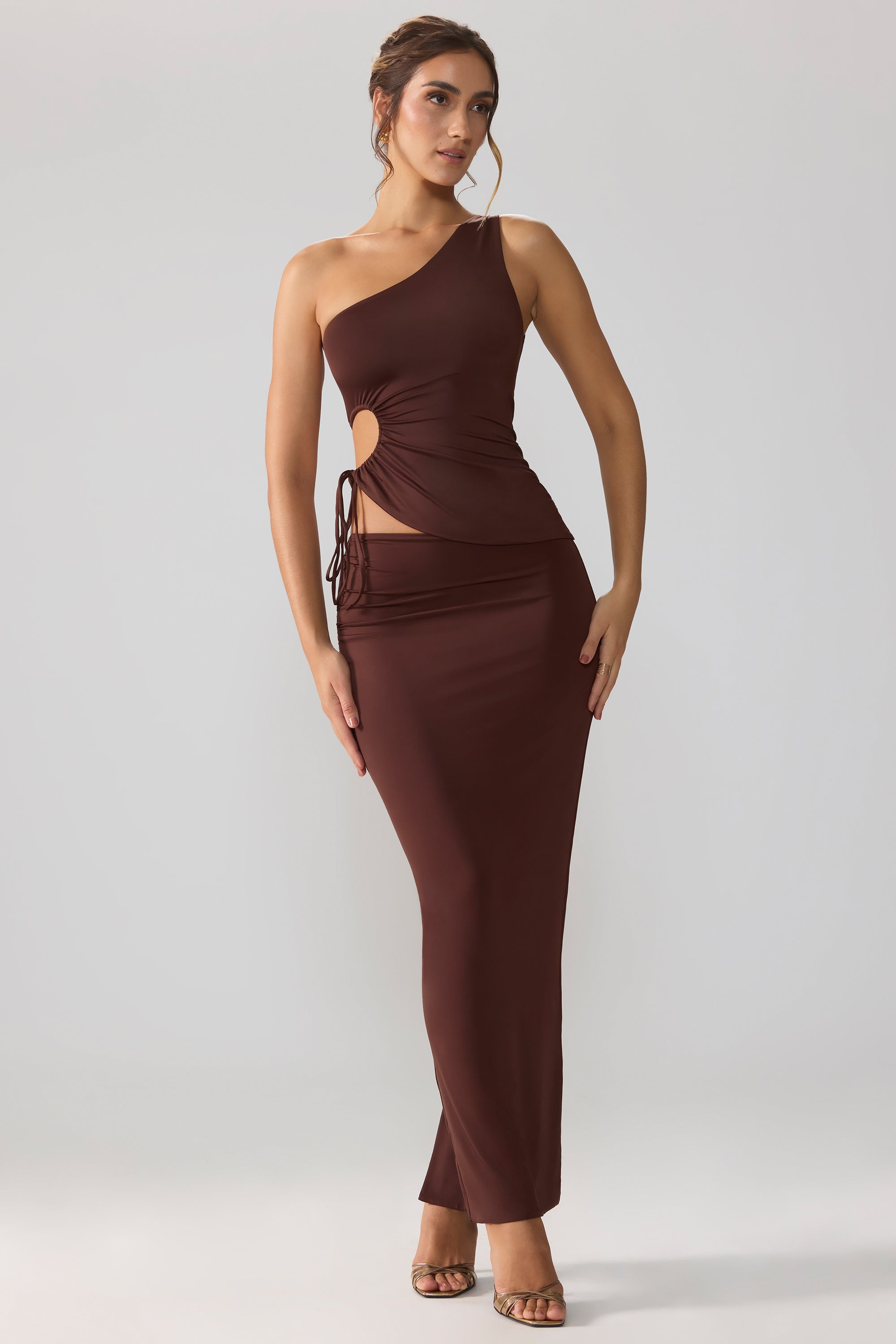 Rowan Slinky Jersey Asymmetric Waist Maxi Skirt in Brown - Image 4
