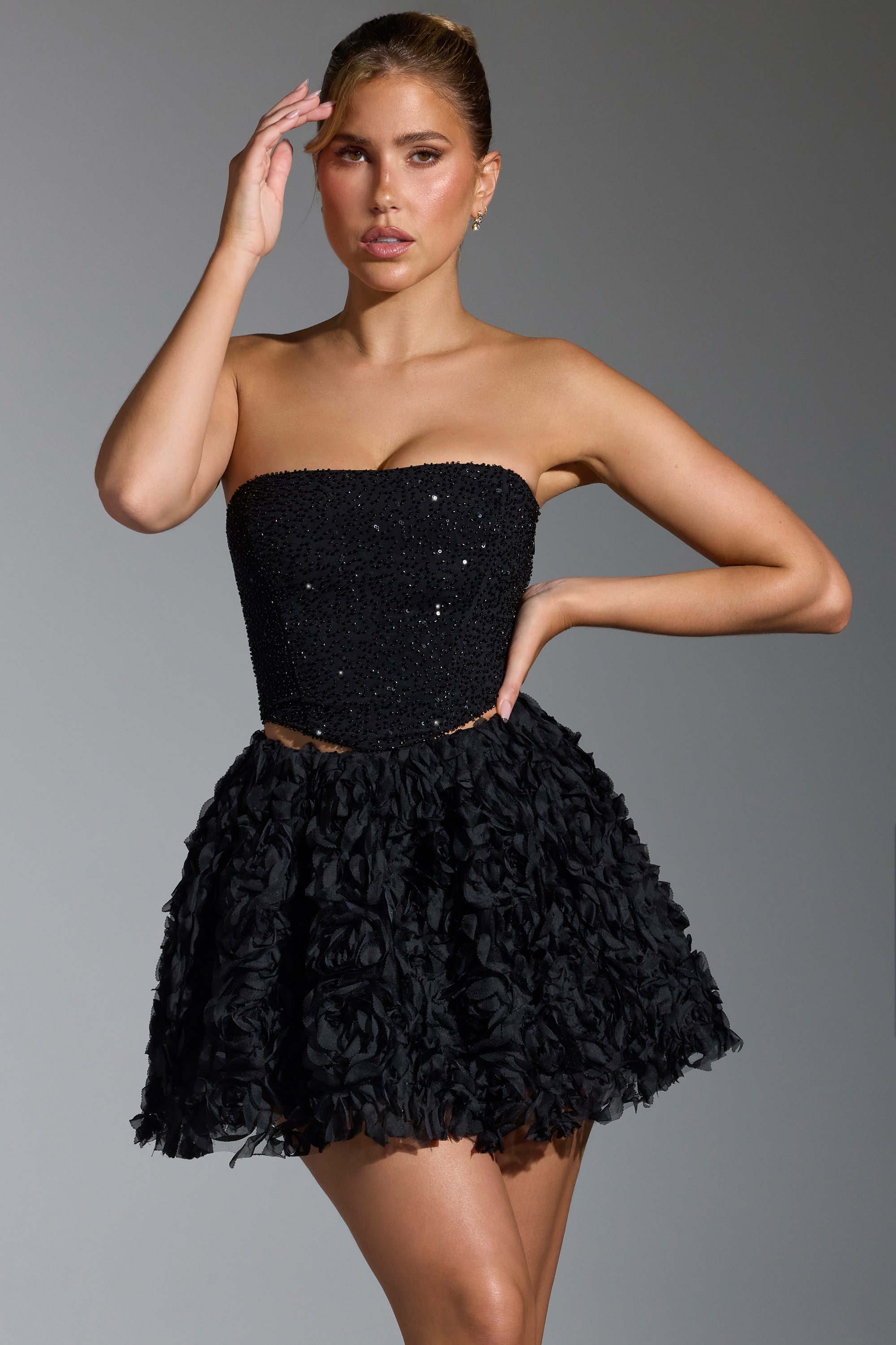 Blossom Floral-Appliqu?? Mini Skirt in Black - Image 5