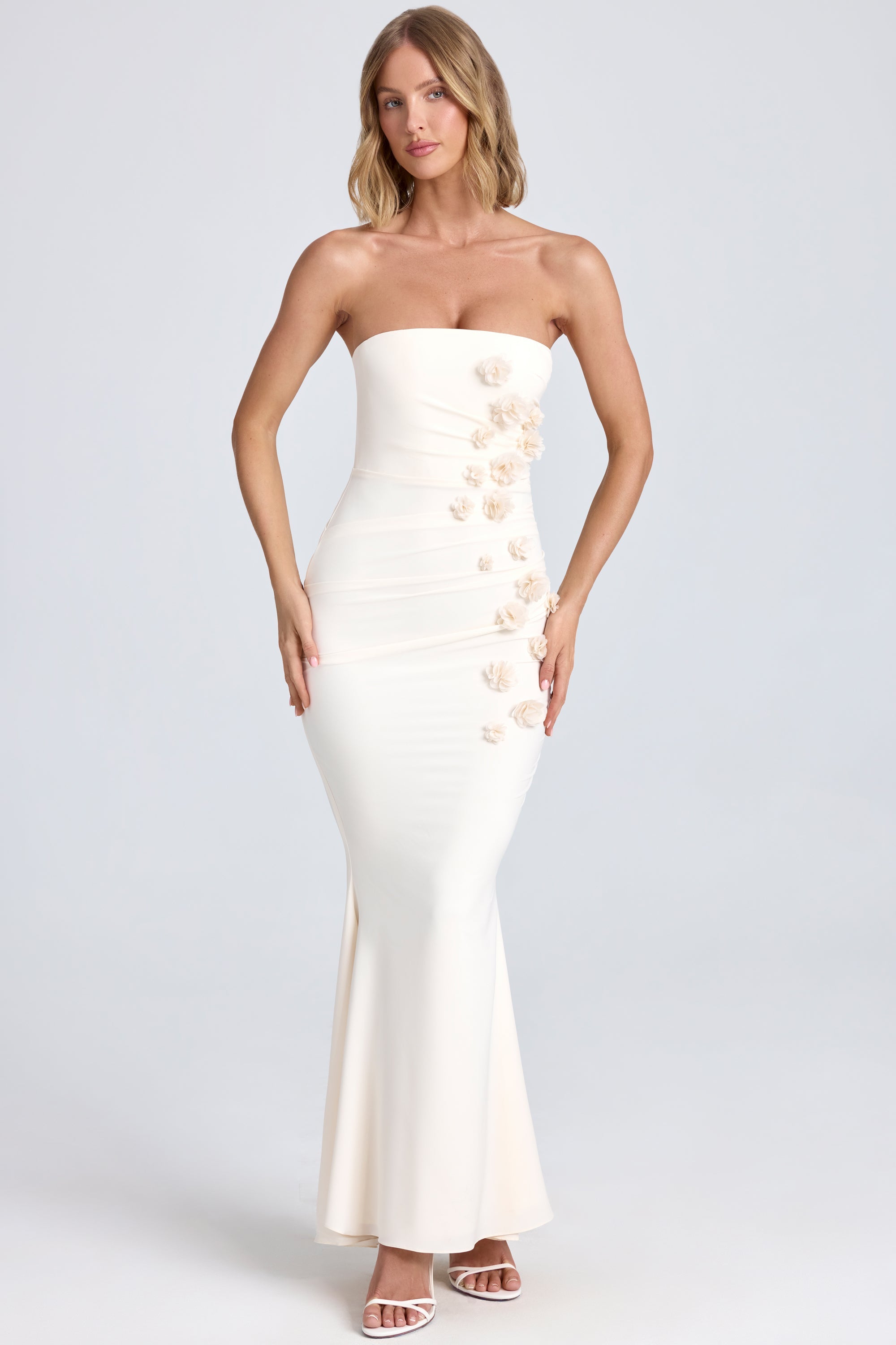 Draped Floral-Appliqu?? Maxi Dress in Ivory - Image 5