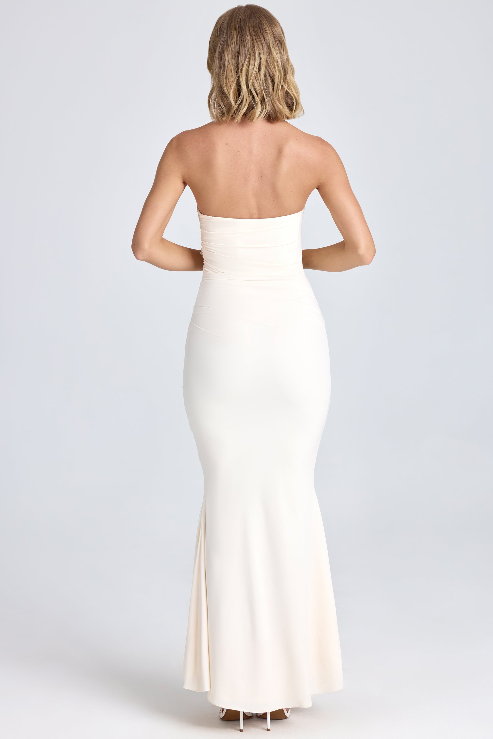 Draped Floral-Appliqu?? Maxi Dress in Ivory - Image 2