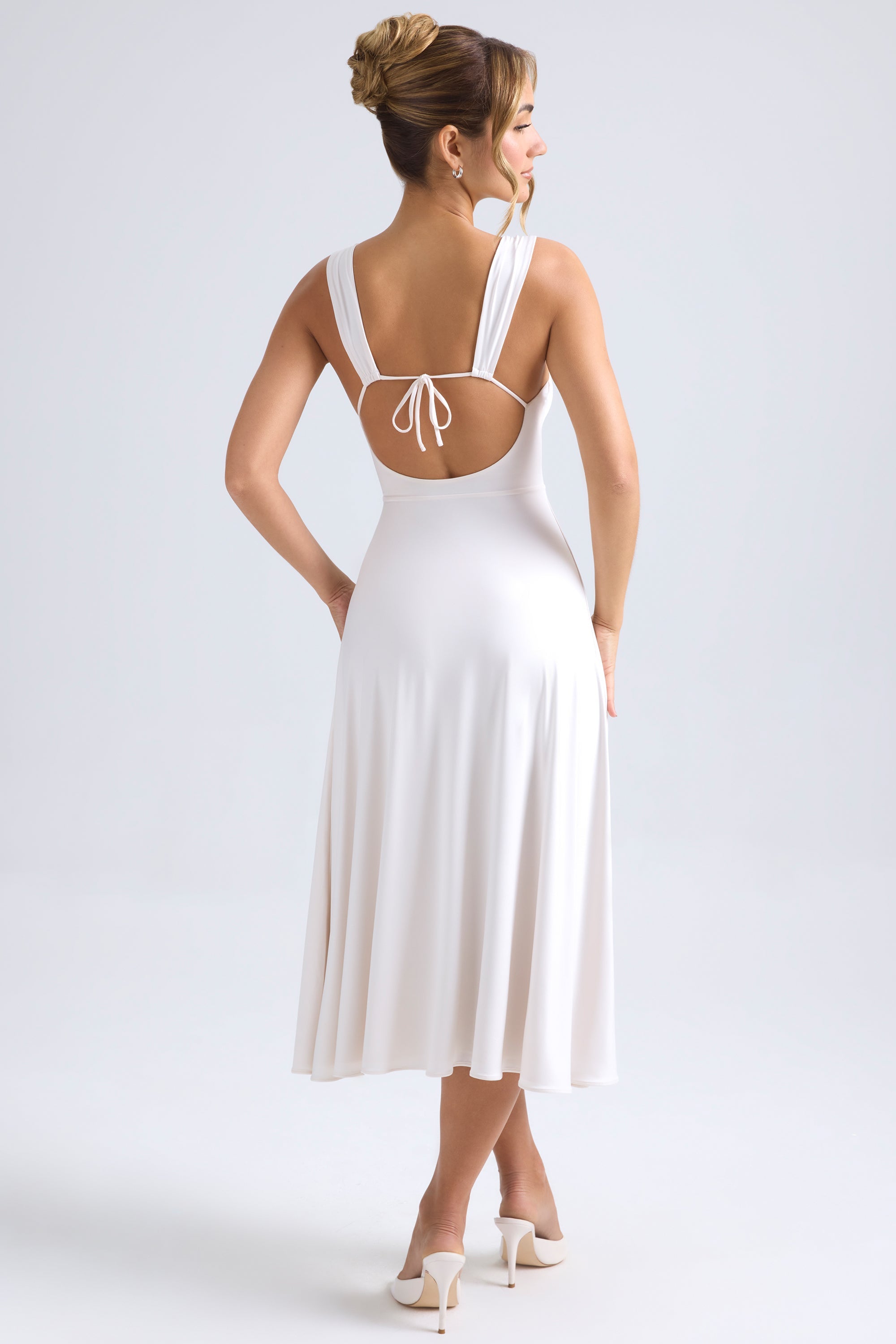 Thandie Sweetheart-Neck Ruched Midaxi Dress in Ivory - Image 2