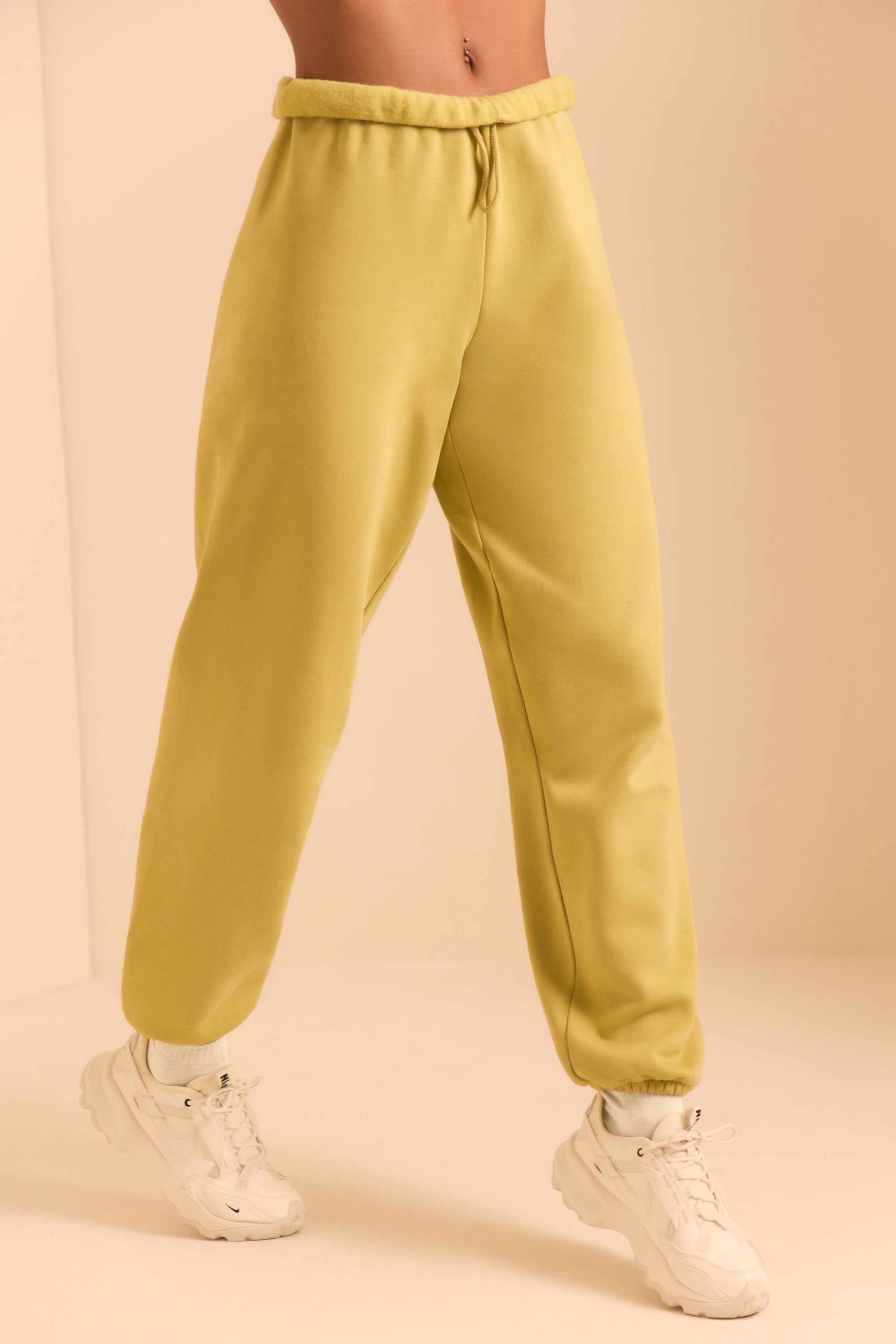 Pacific Relaxed Fit Joggers in Matcha