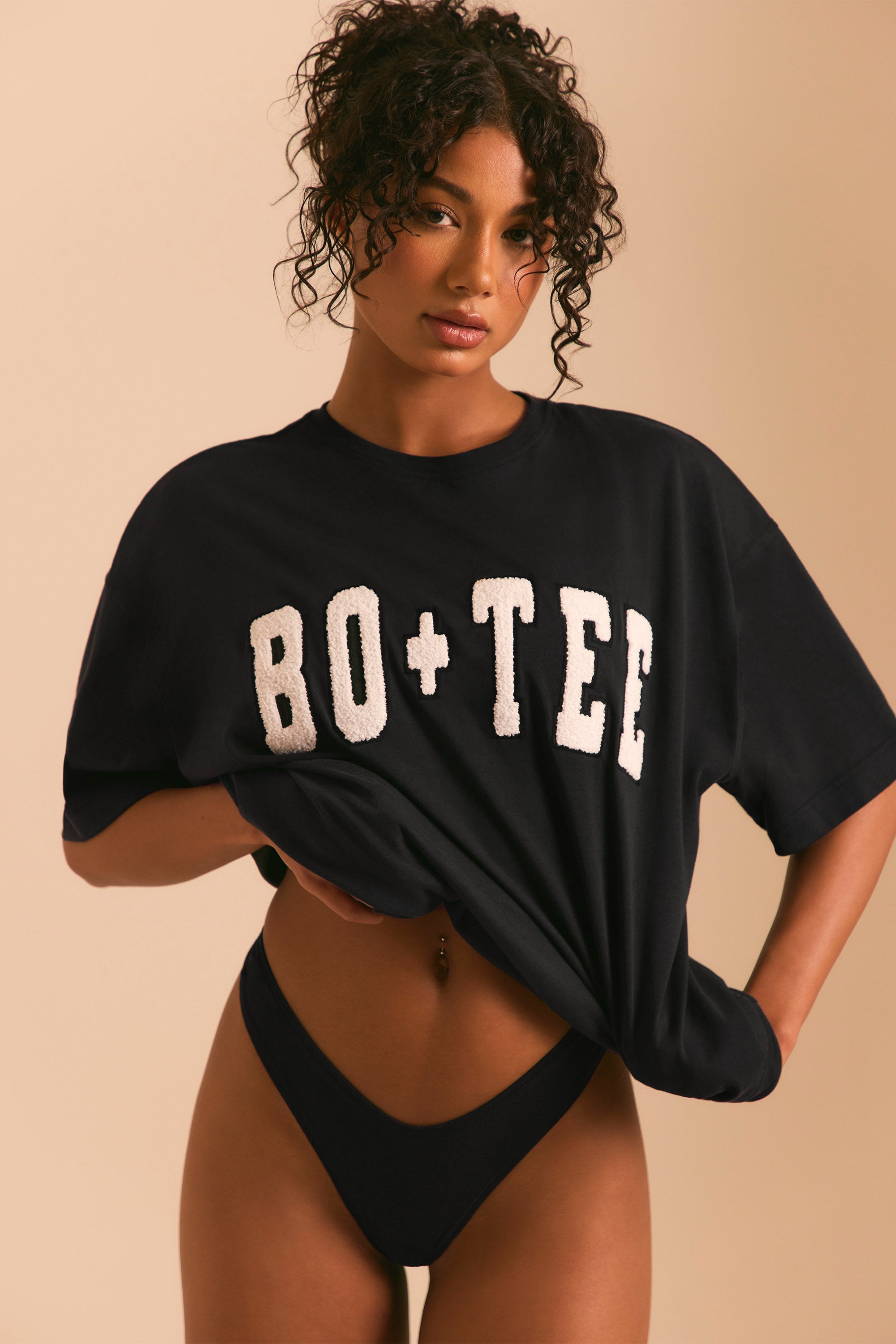 Ease Oversized Short Sleeve T-Shirt Black - Image 4