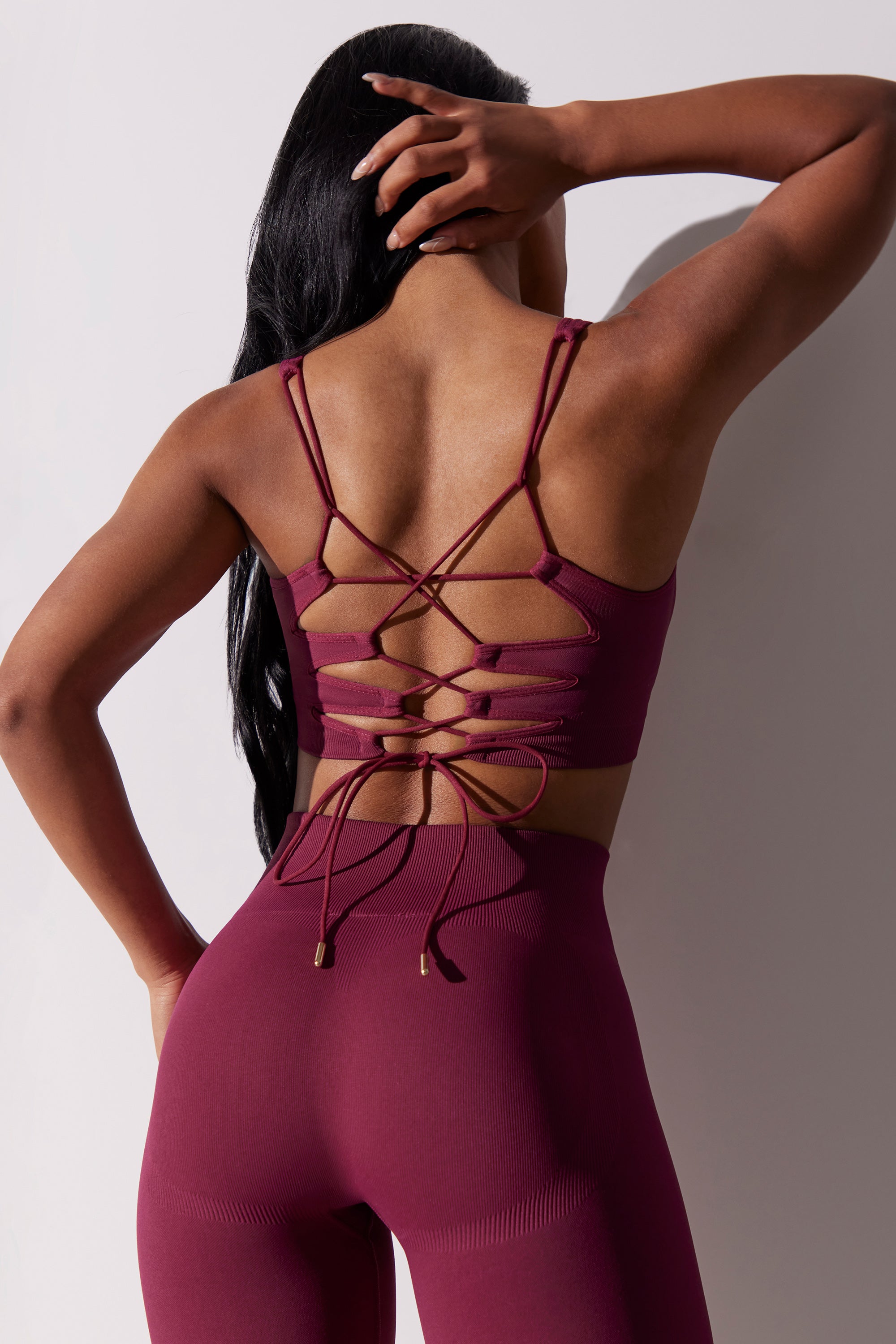Ardour Open Back Square Neck Sports Bra in Plum