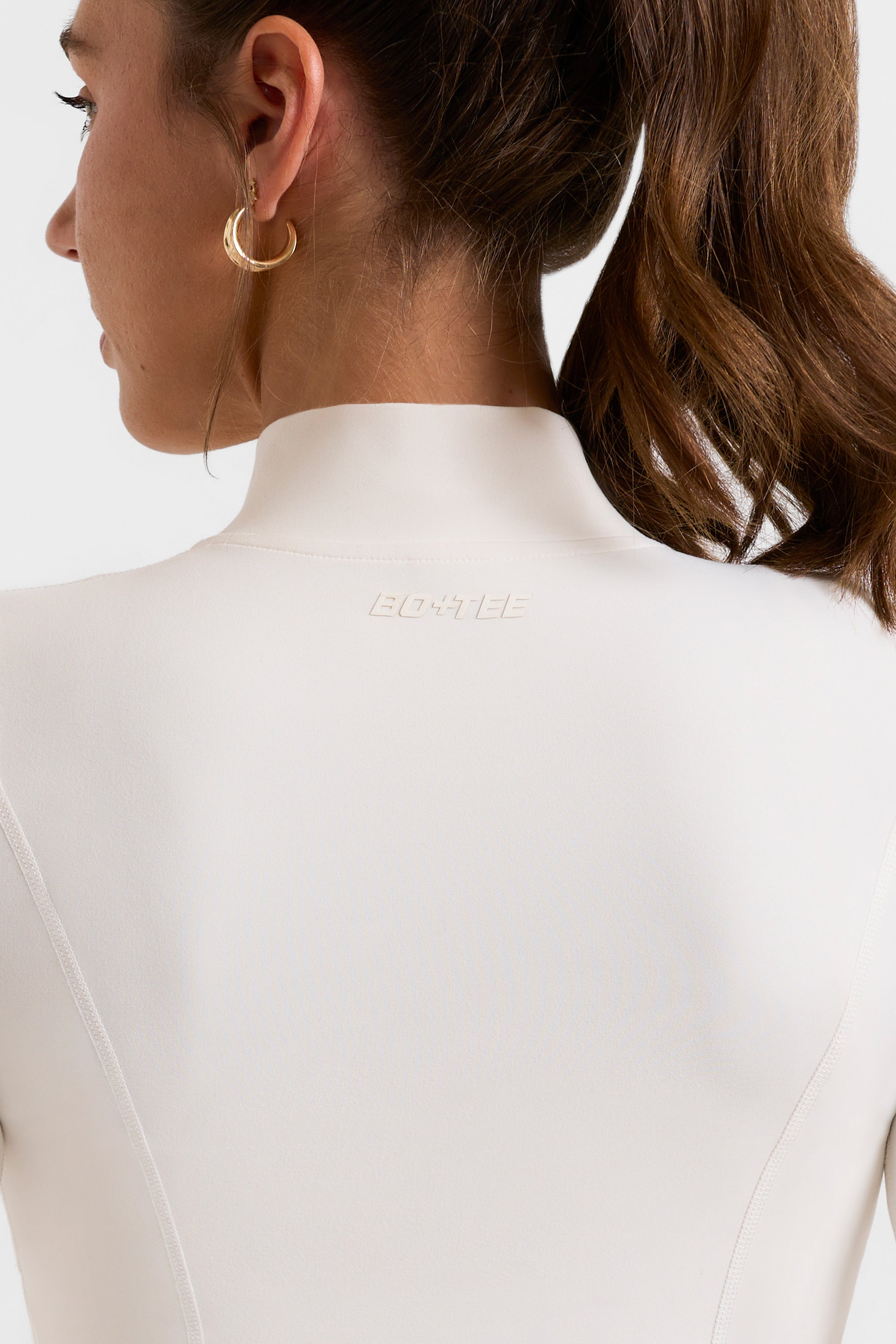 Rally Zip Up Jacket With Side Pockets in White - Image 9