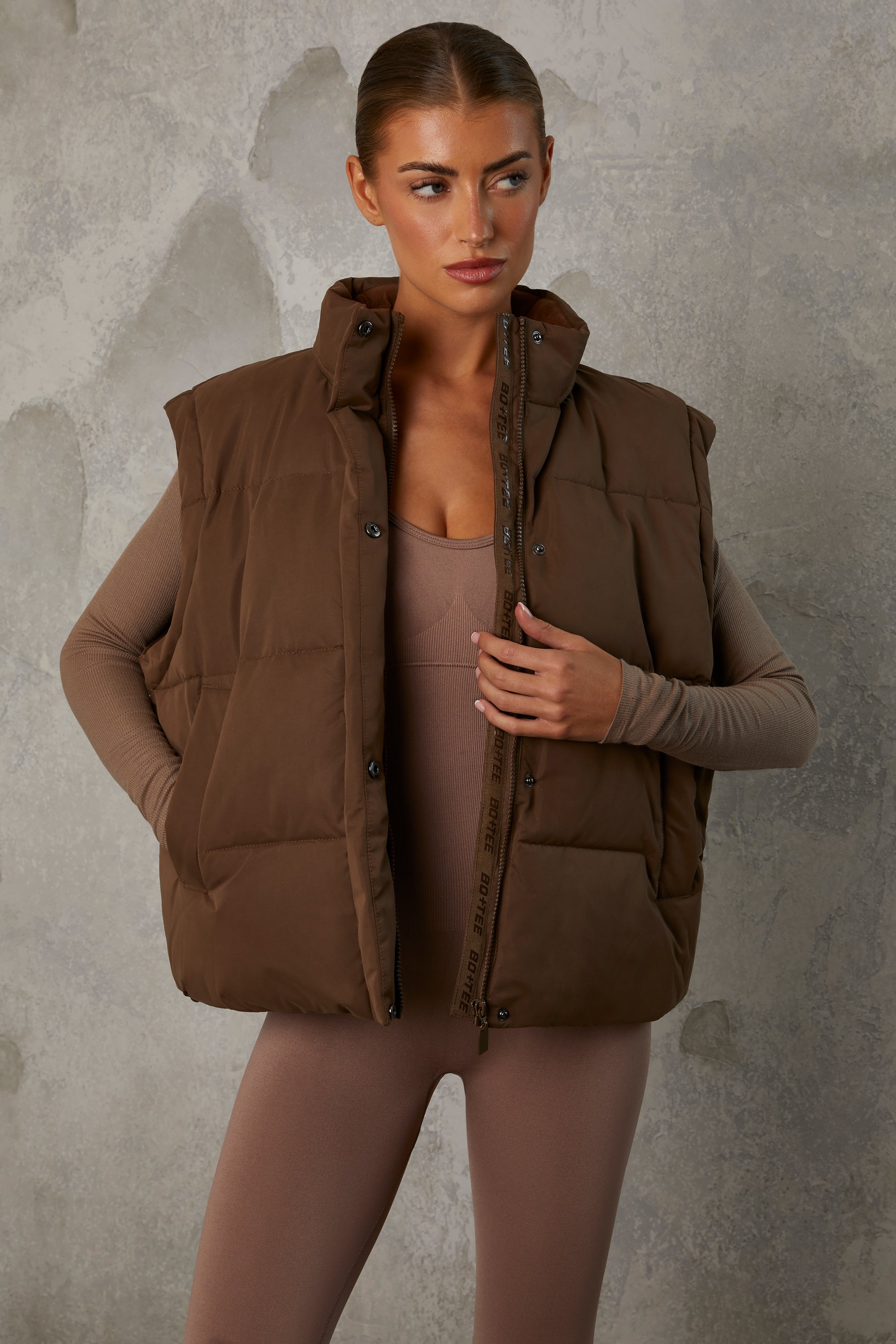 Essential Cropped Puffer Jacket with Detachable Sleeves in Cocoa Brown - Image 10