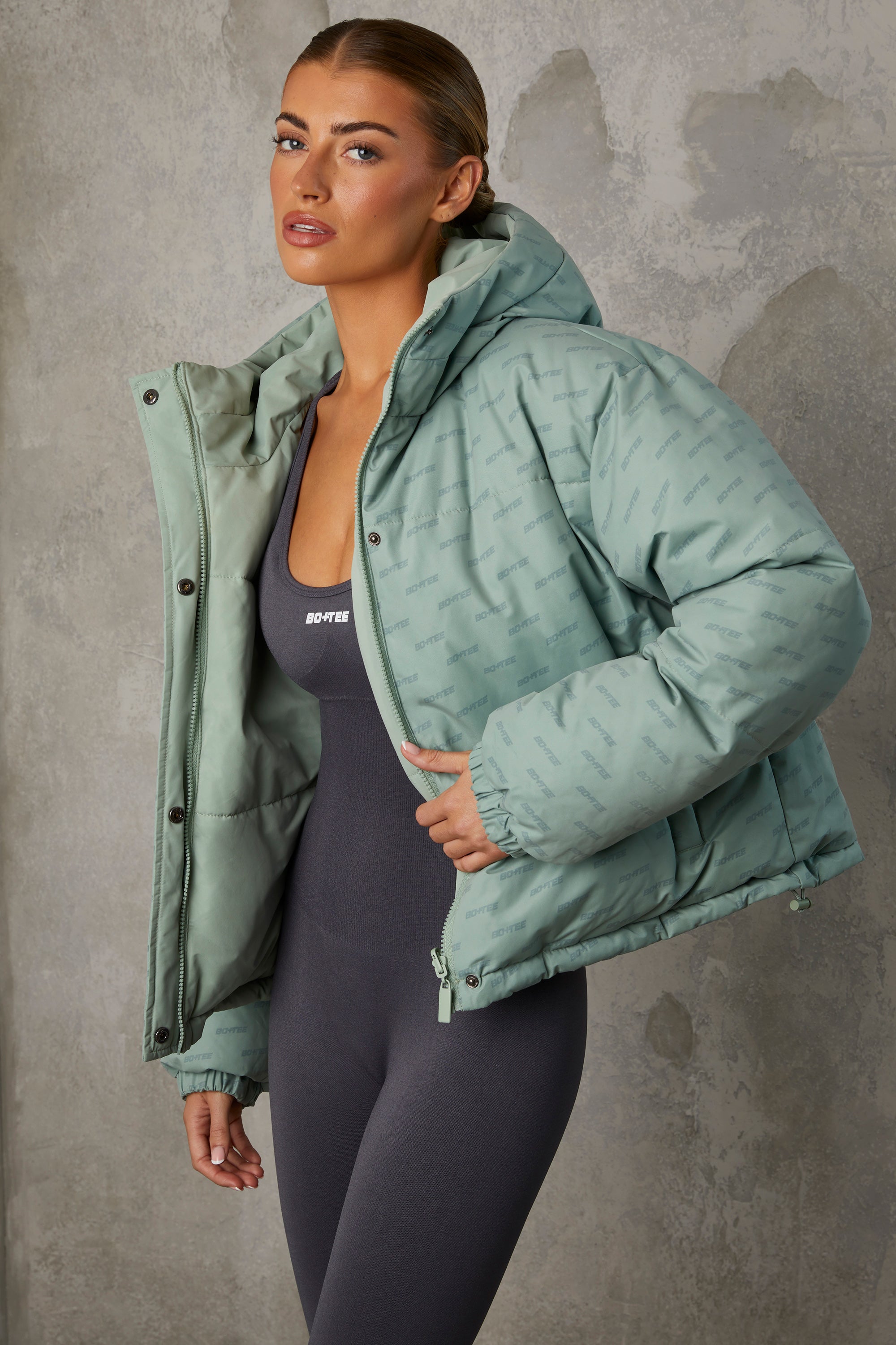 Layer Up Reversible Hooded Puffer Jacket in Iceberg Green - Image 8