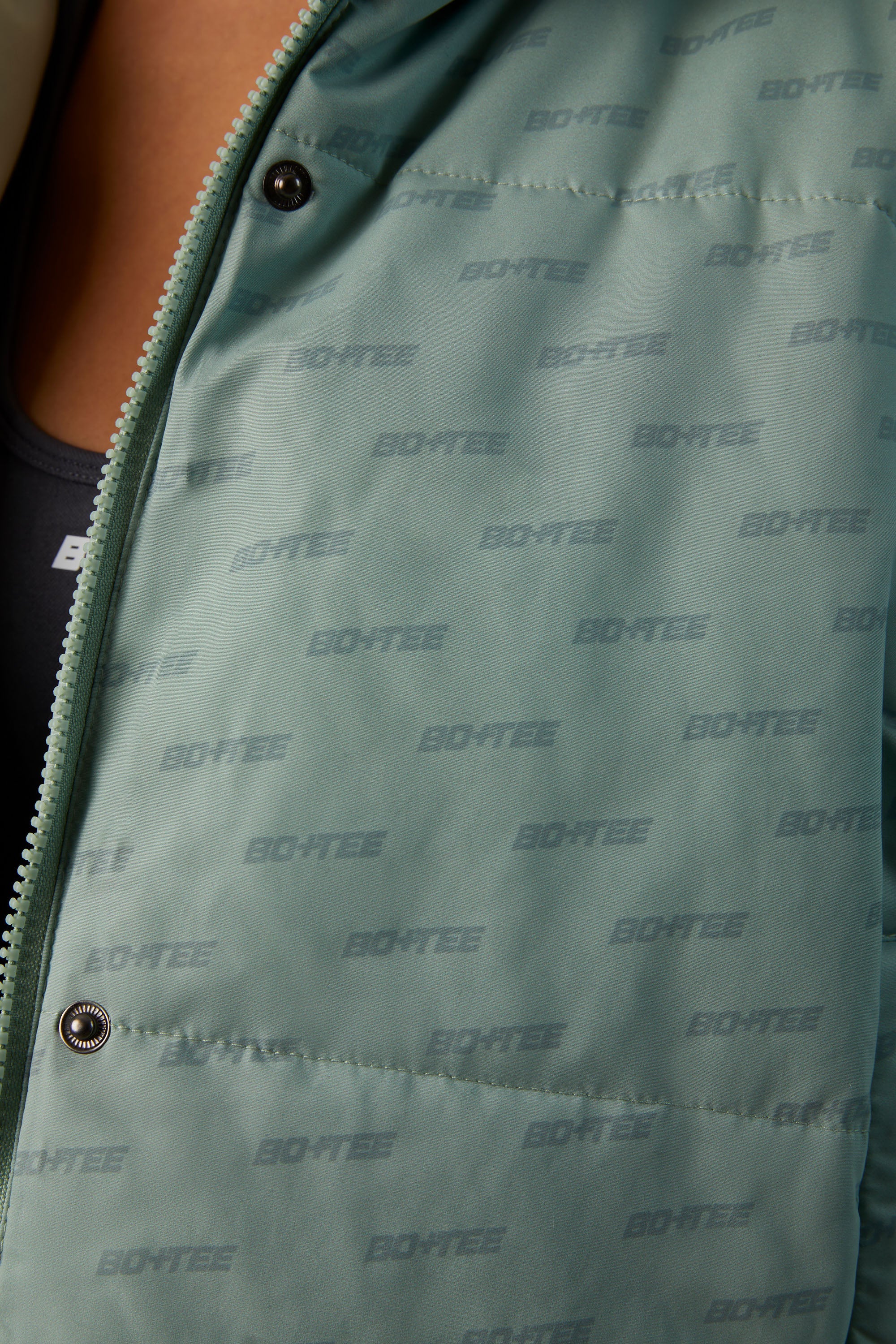 Layer Up Reversible Hooded Puffer Jacket in Iceberg Green - Image 12
