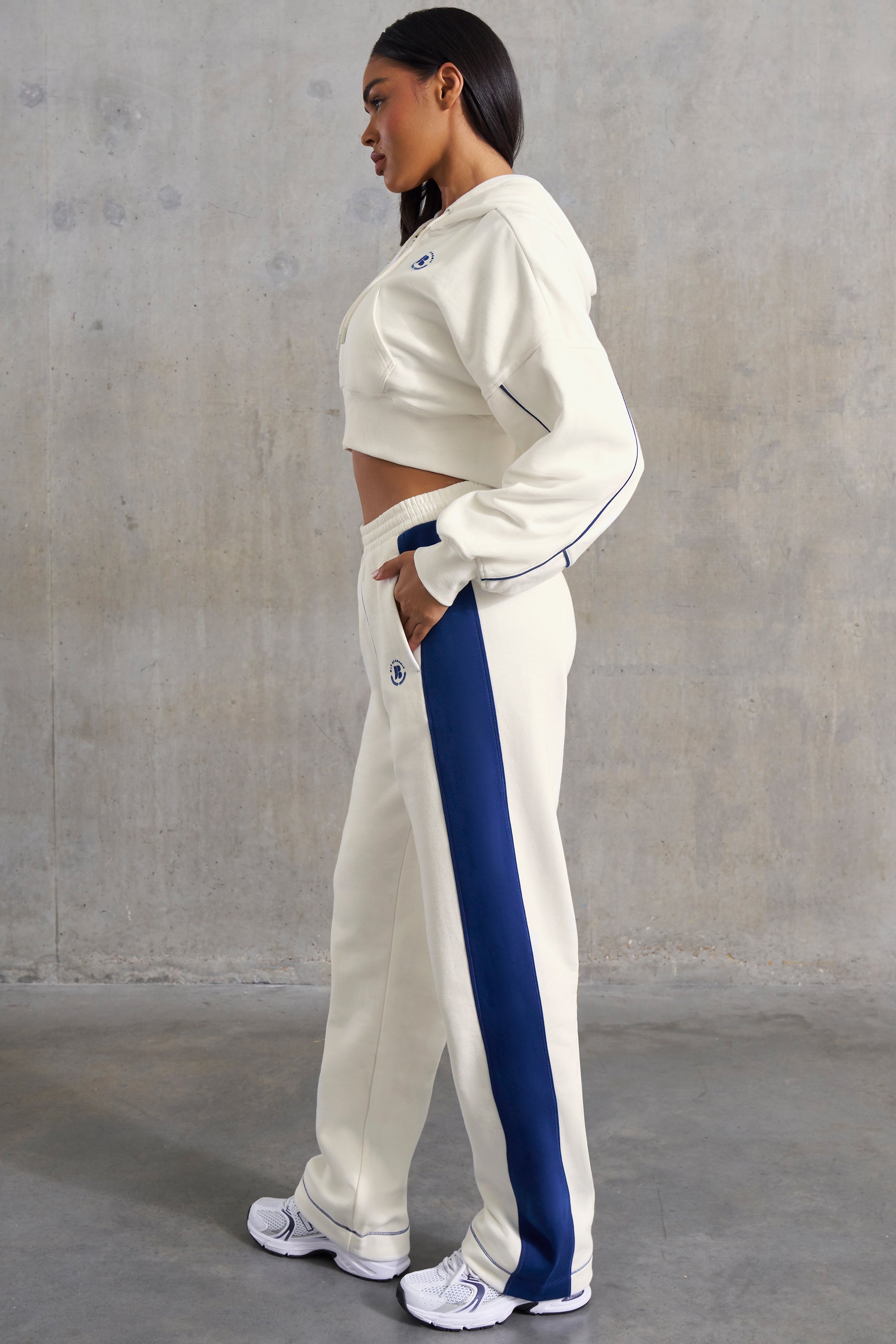Elite Wide Leg Sweatpants in White - Image 3