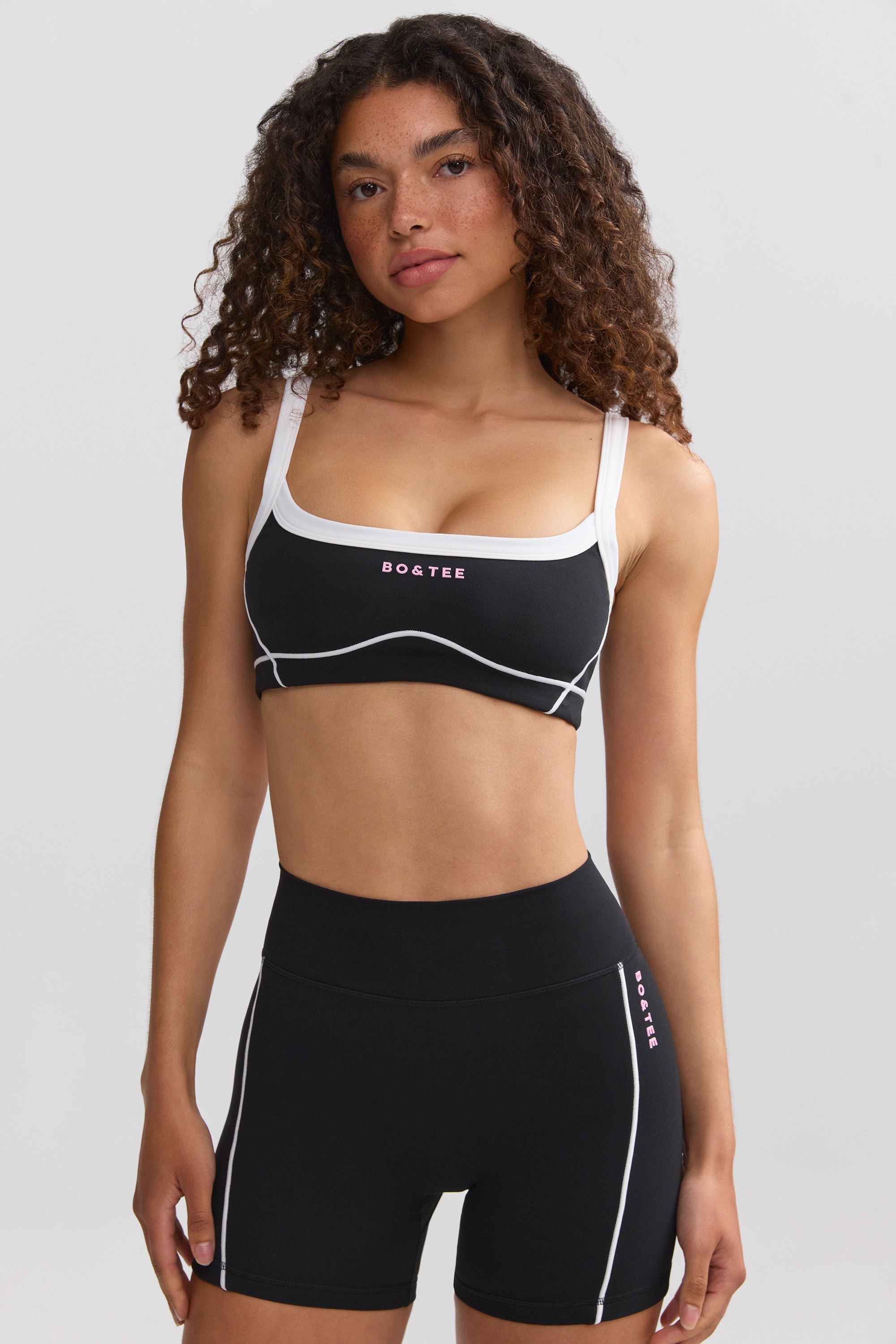 Soft Active Contrast-Trim Mini Shorts in Black - Image 9