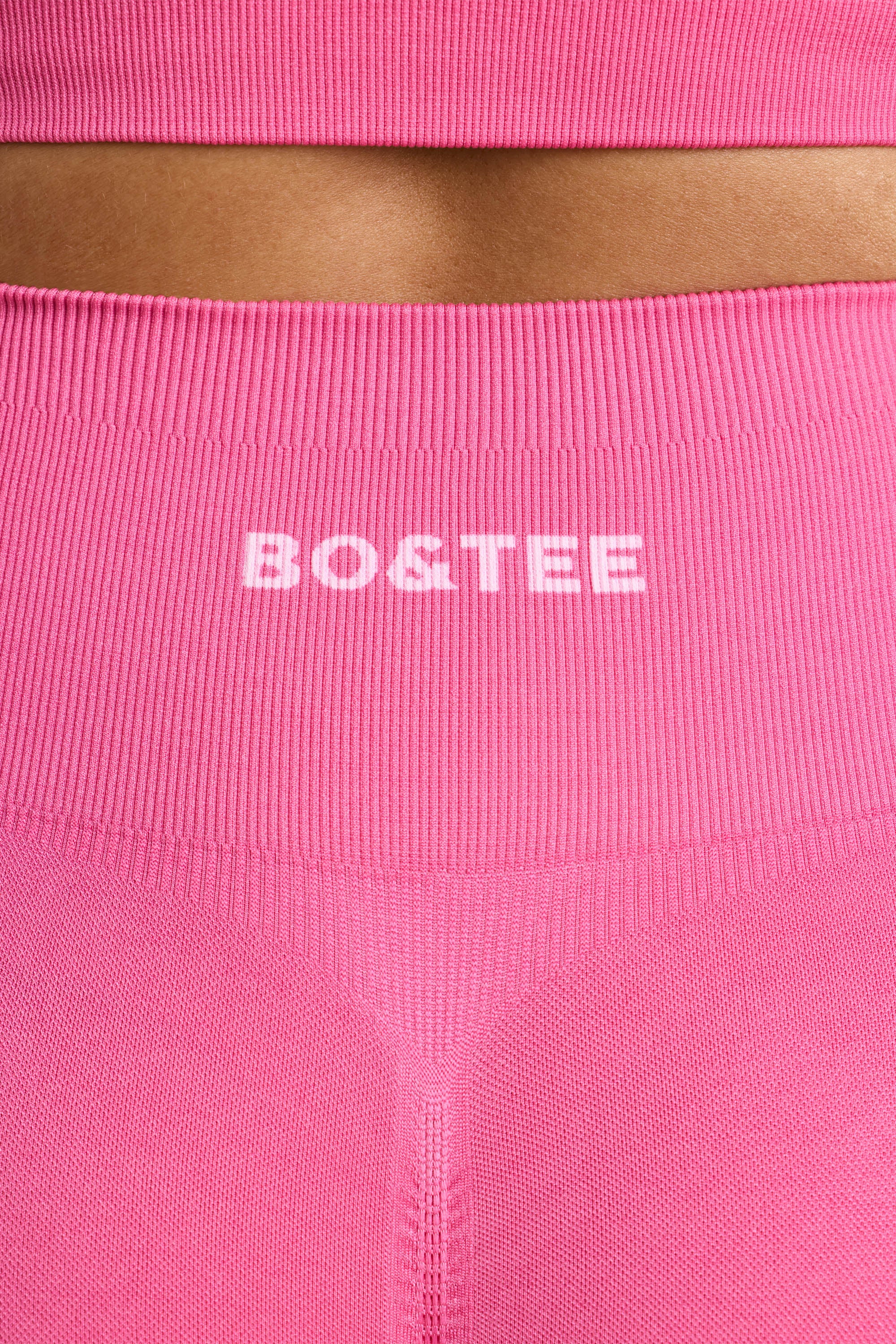 Admired Petite High-Waist Define Luxe Leggings in Hot Pink - Image 4