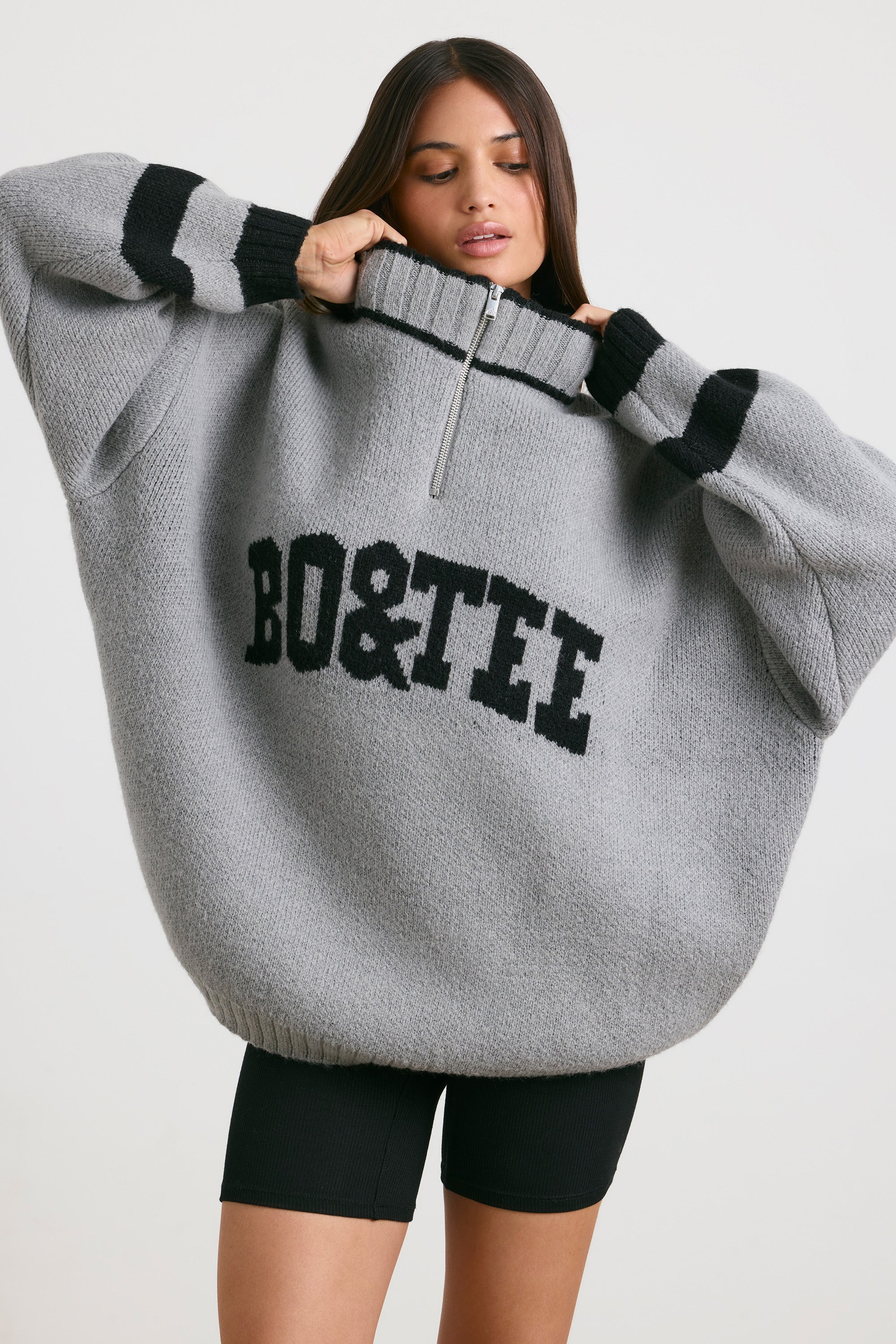 Casual Oversized Quarter-Zip Chunky-Knit Jumper in Heather Grey - Image 6