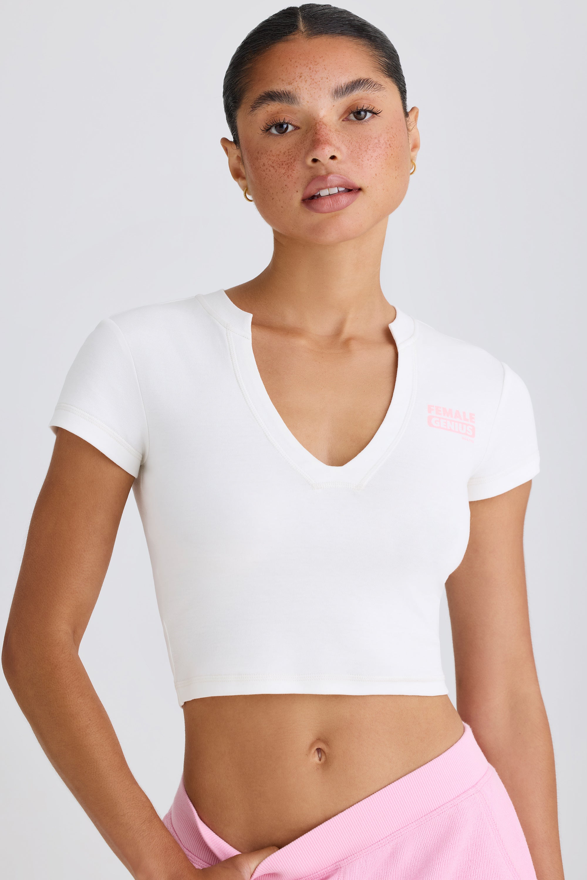 Jet Set Graphic-Print Cropped T-Shirt in White - Image 8