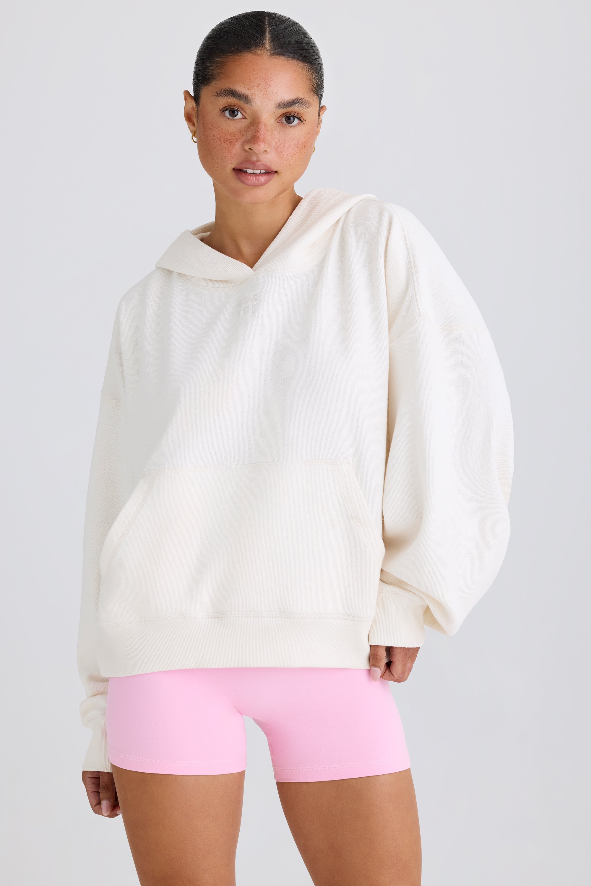 Jet Set Graphic-Print Hoodie in White - Image 2