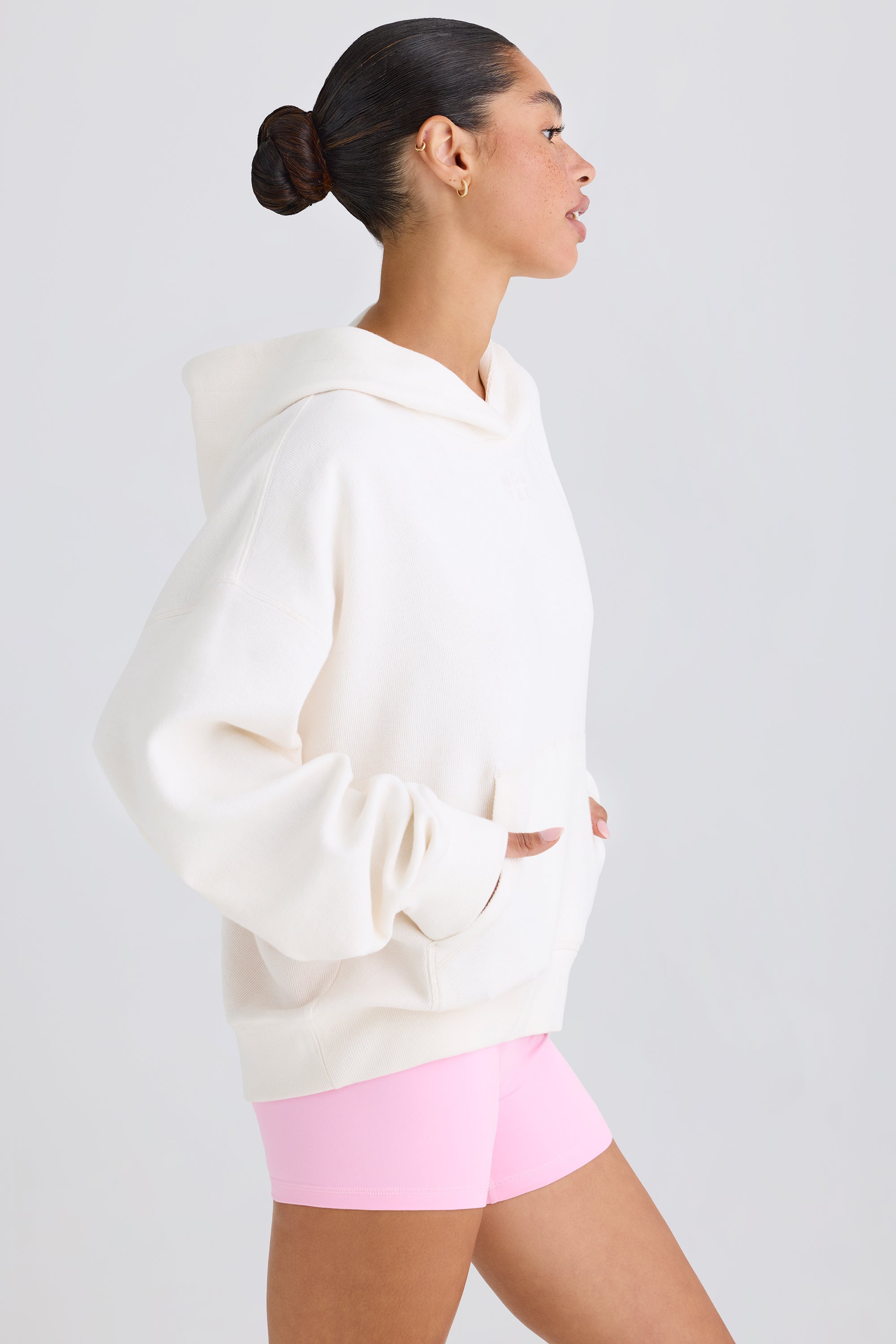 Jet Set Graphic-Print Hoodie in White - Image 3