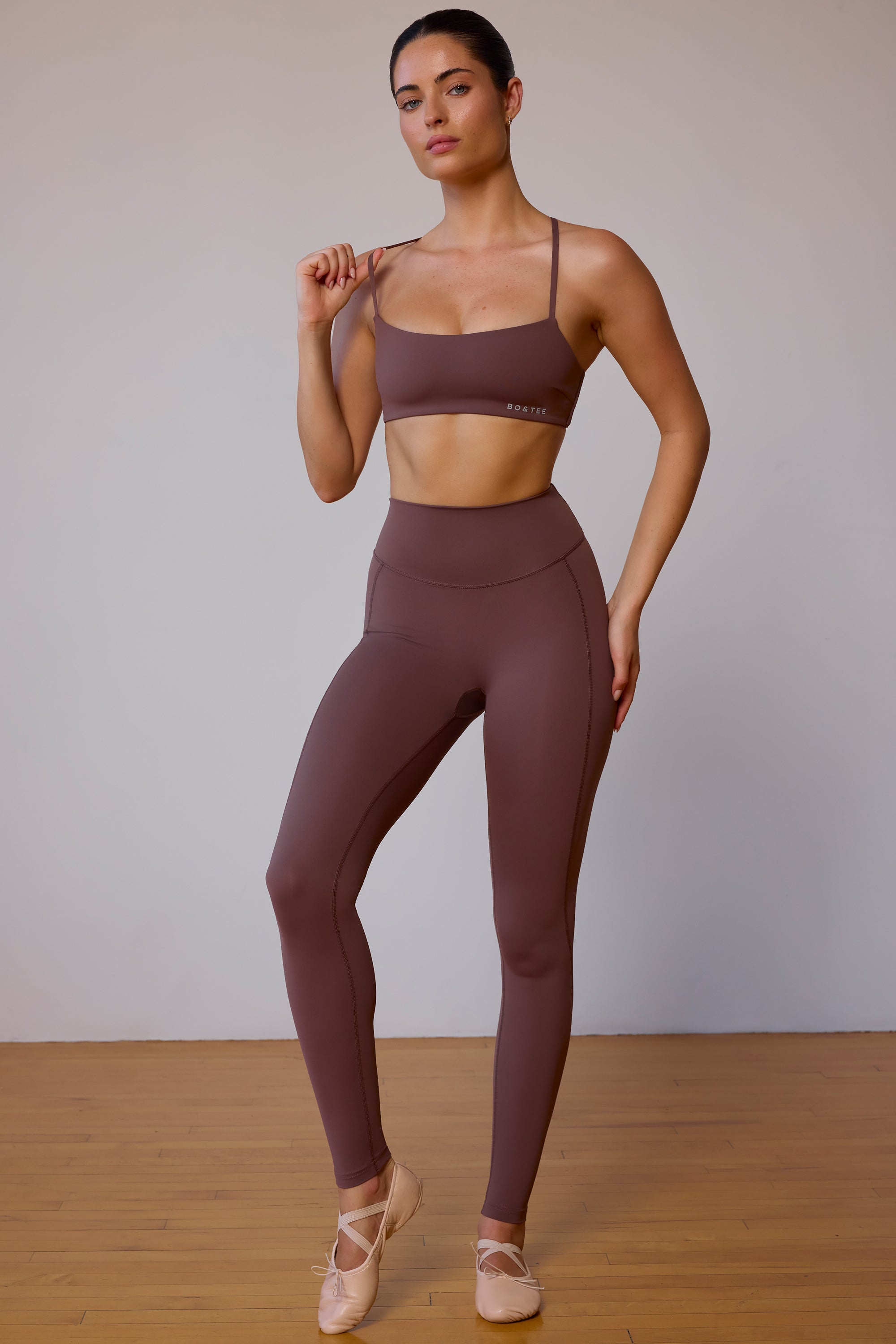 UltraFlex Leggings in Taupe Brown - Image 6