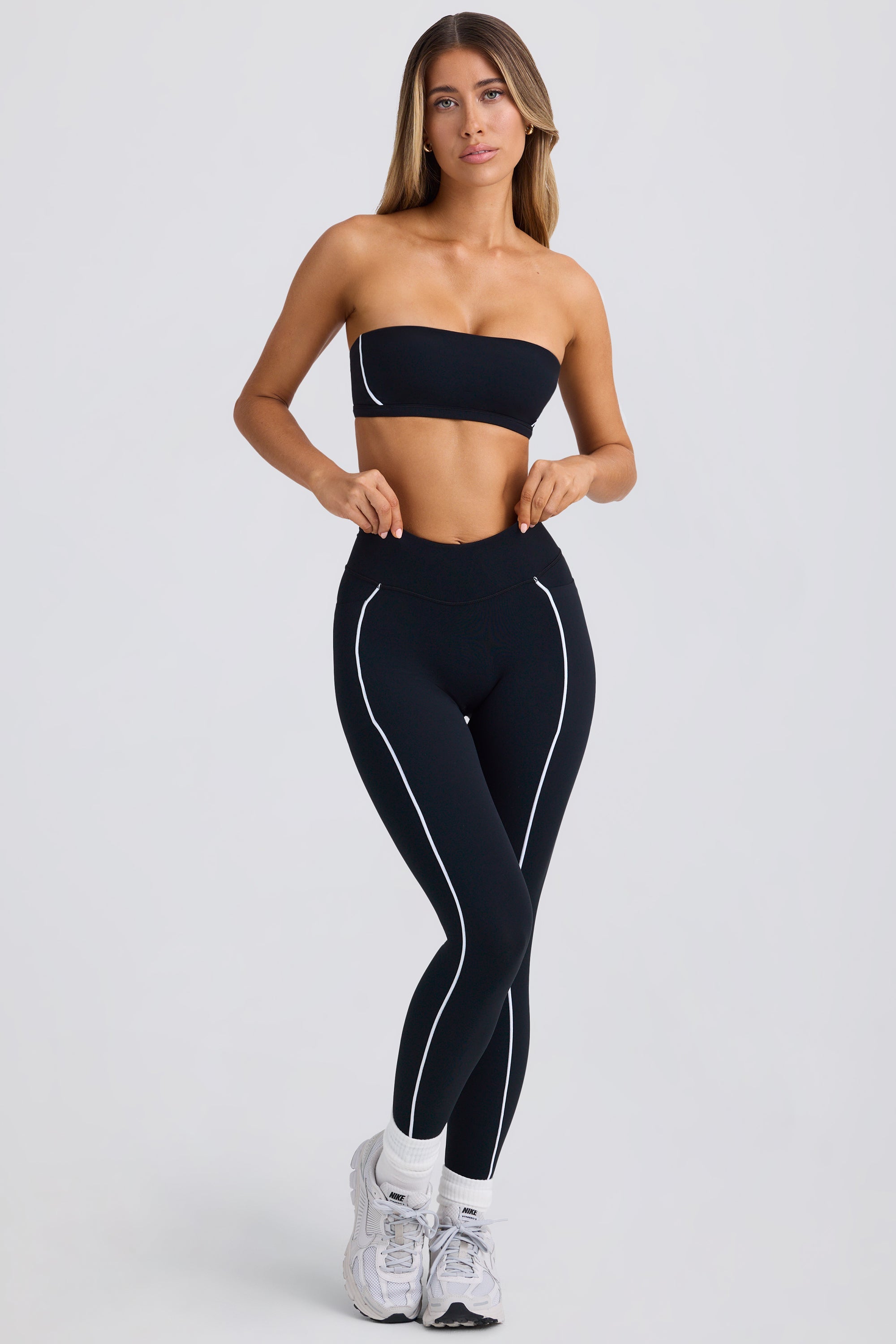 Soft Active Leggings in Black - Image 6
