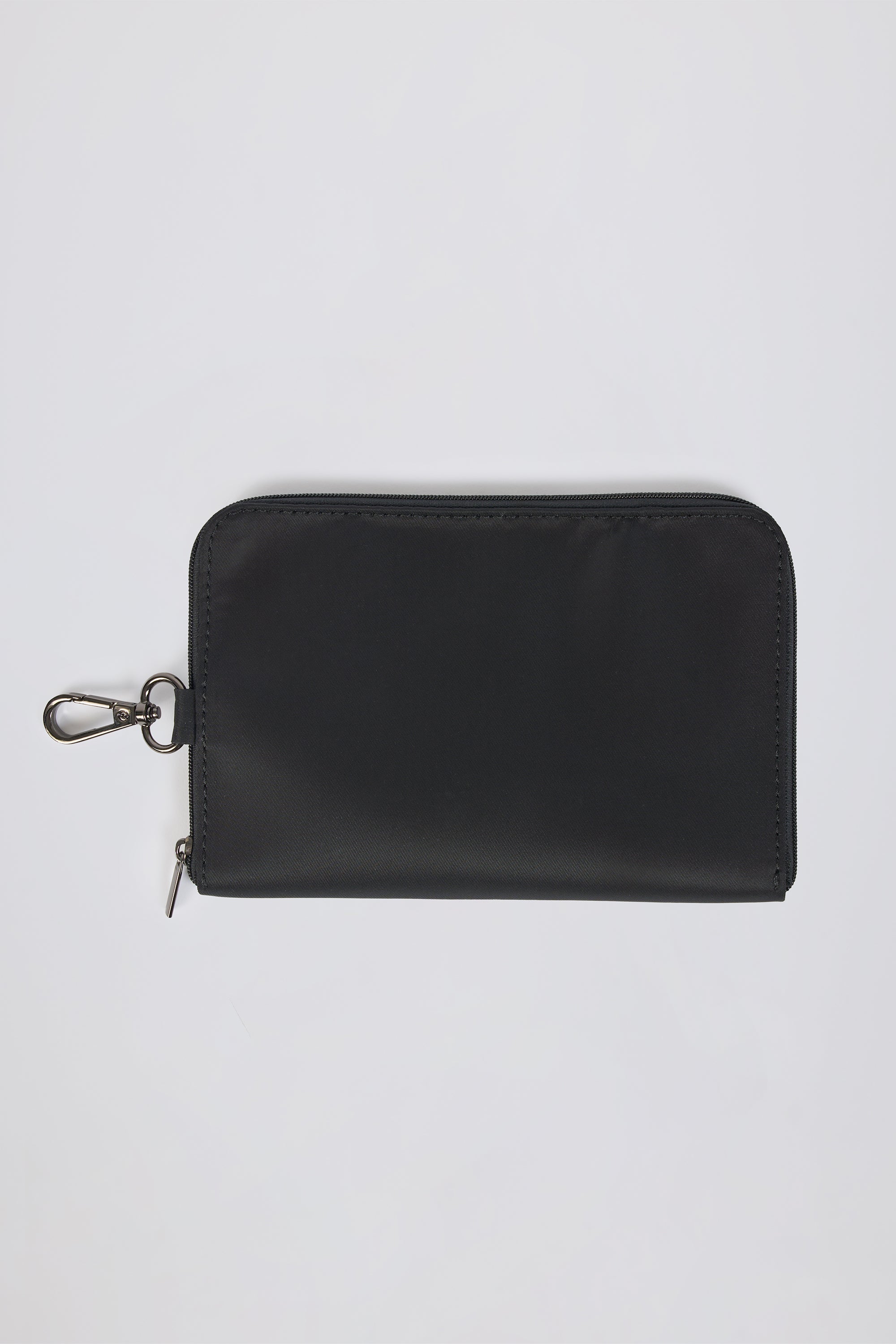 Mesh Tote Bag in Black - Image 9