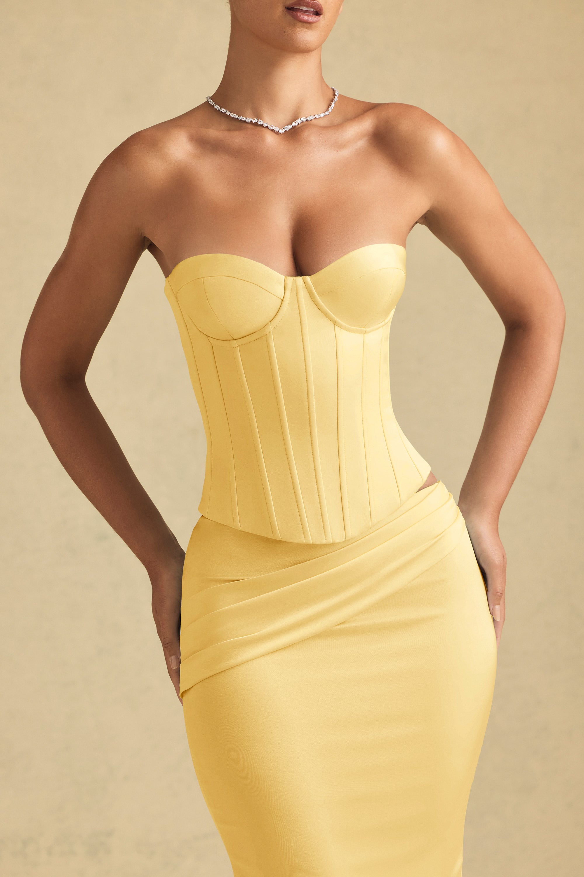 Araminta Full-Length Lace-Up Corset Top in Pastel Yellow - Image 4