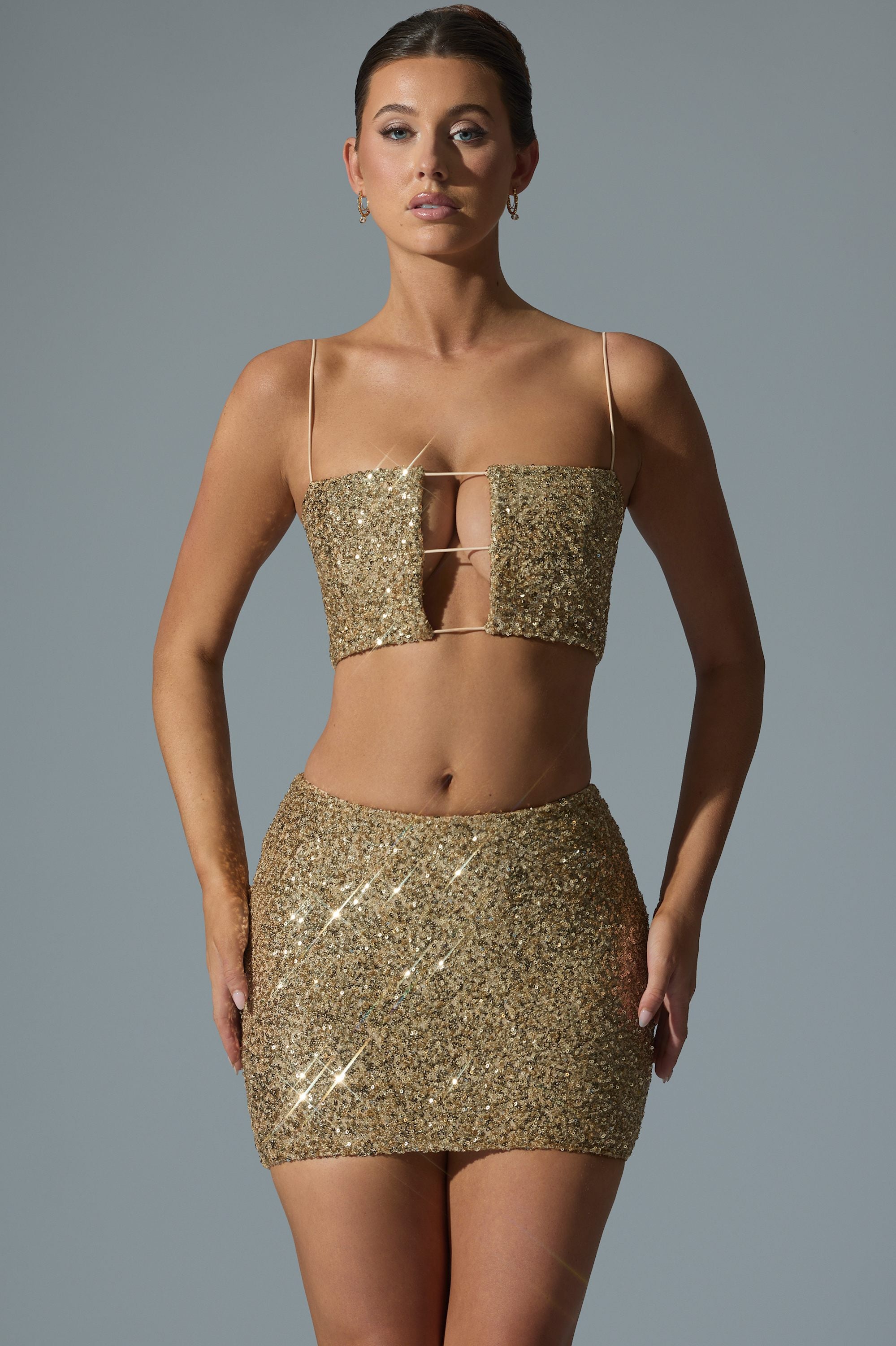 Aubrey Embellished Mid-Rise Mini Skirt in Gold - Image 5