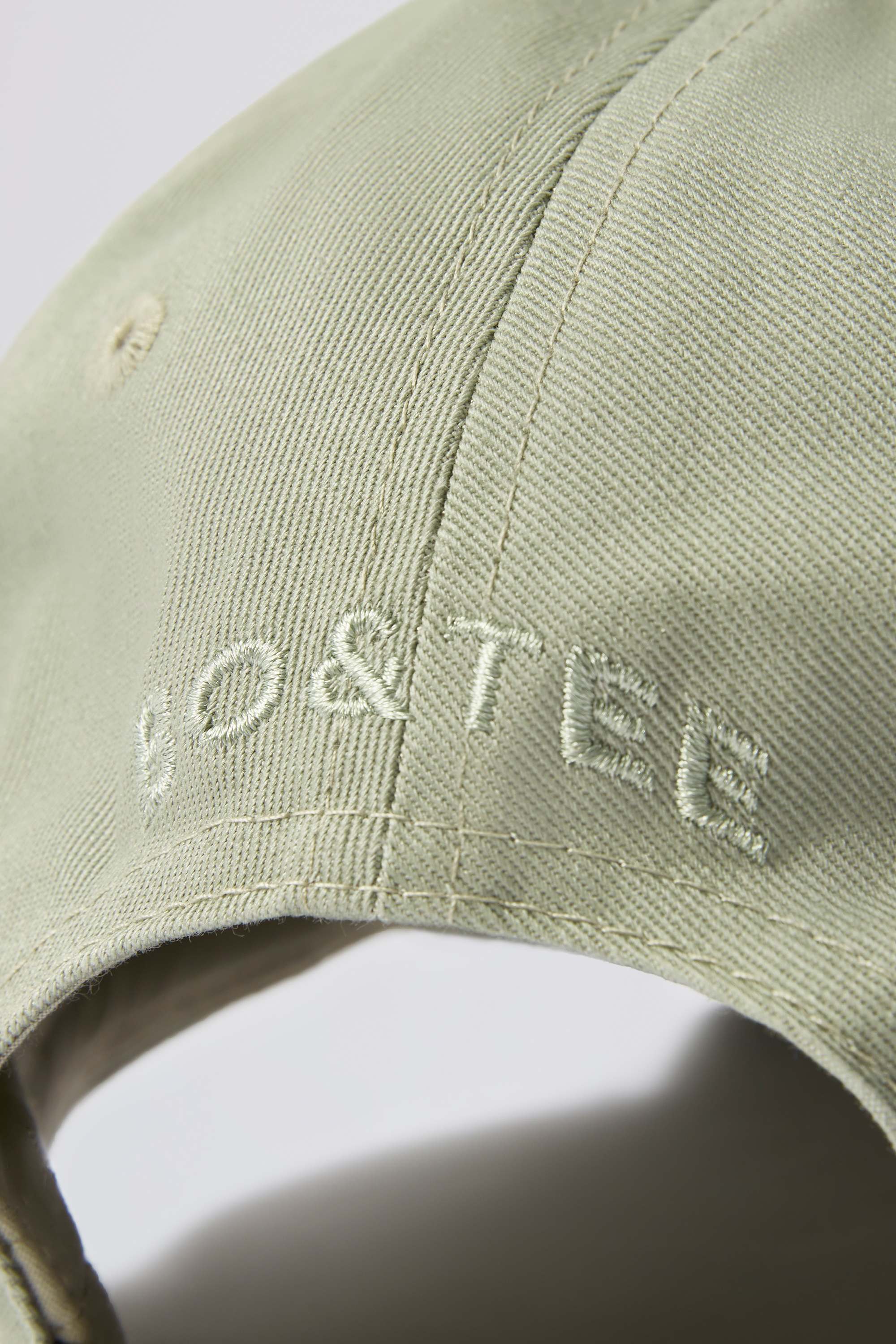 Appliqu?? Baseball Cap in Mineral - Image 4