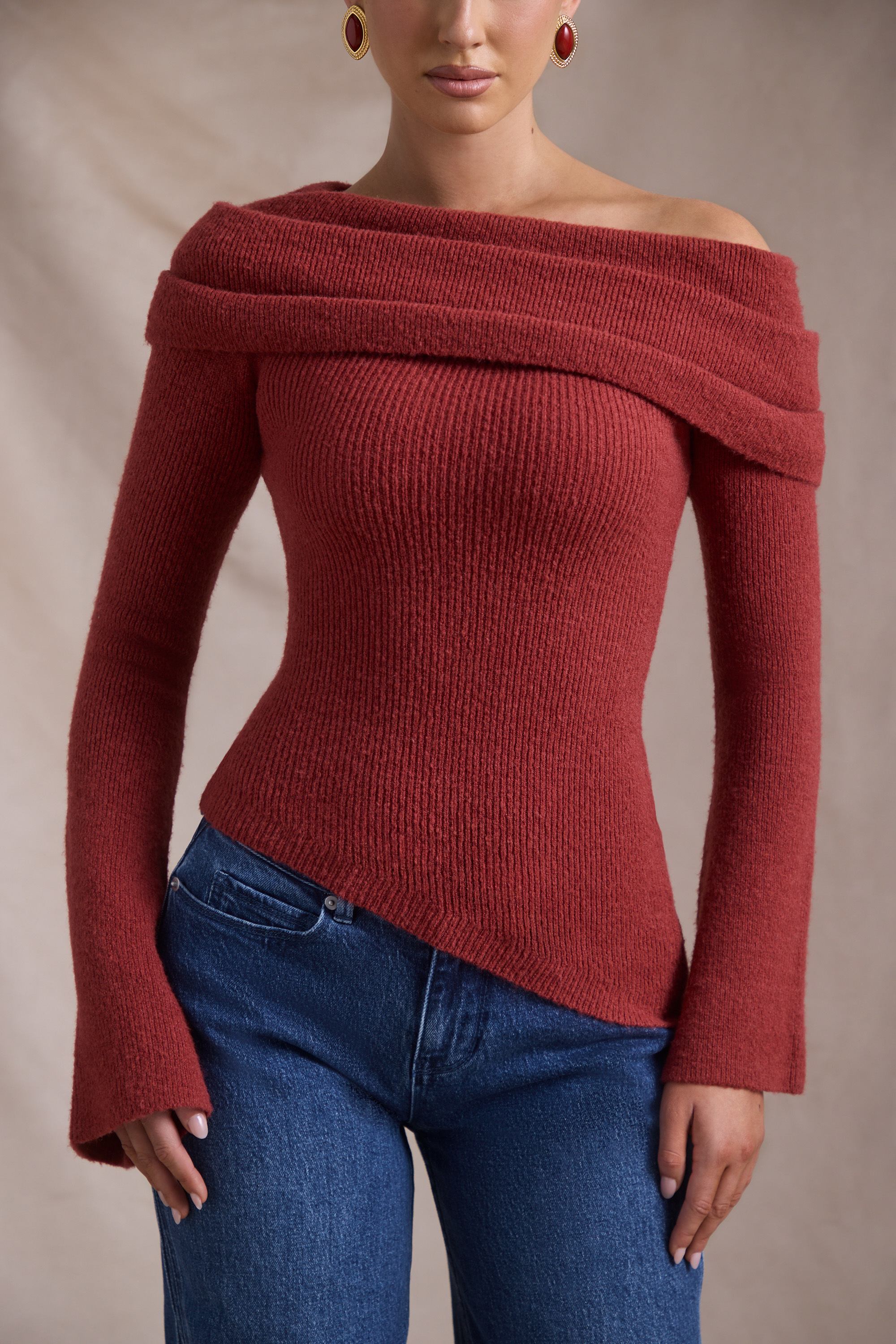 Cecily Ribbed-Knit Asymmetric Off-Shoulder Jumper in Brick Red - Image 6