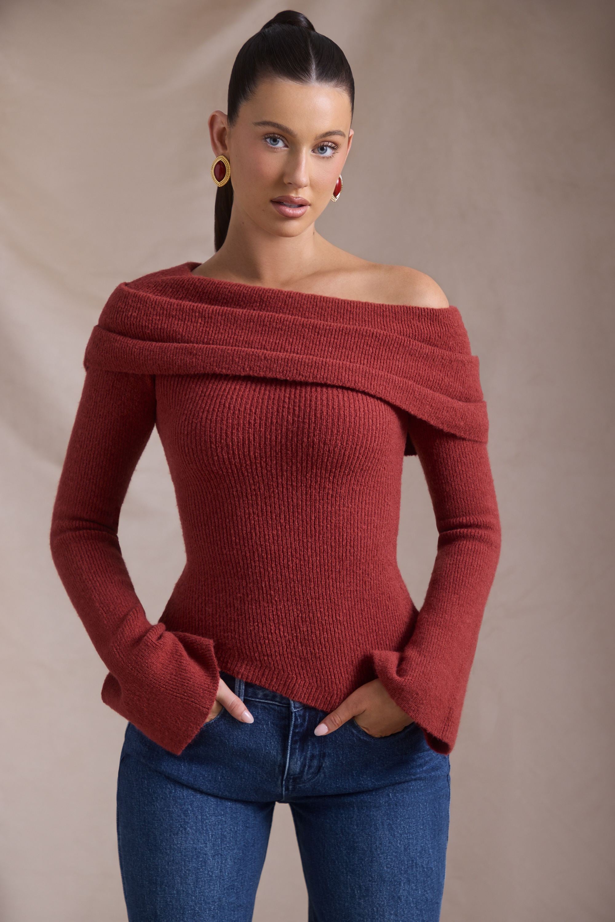 Cecily Ribbed-Knit Asymmetric Off-Shoulder Jumper in Brick Red - Image 7