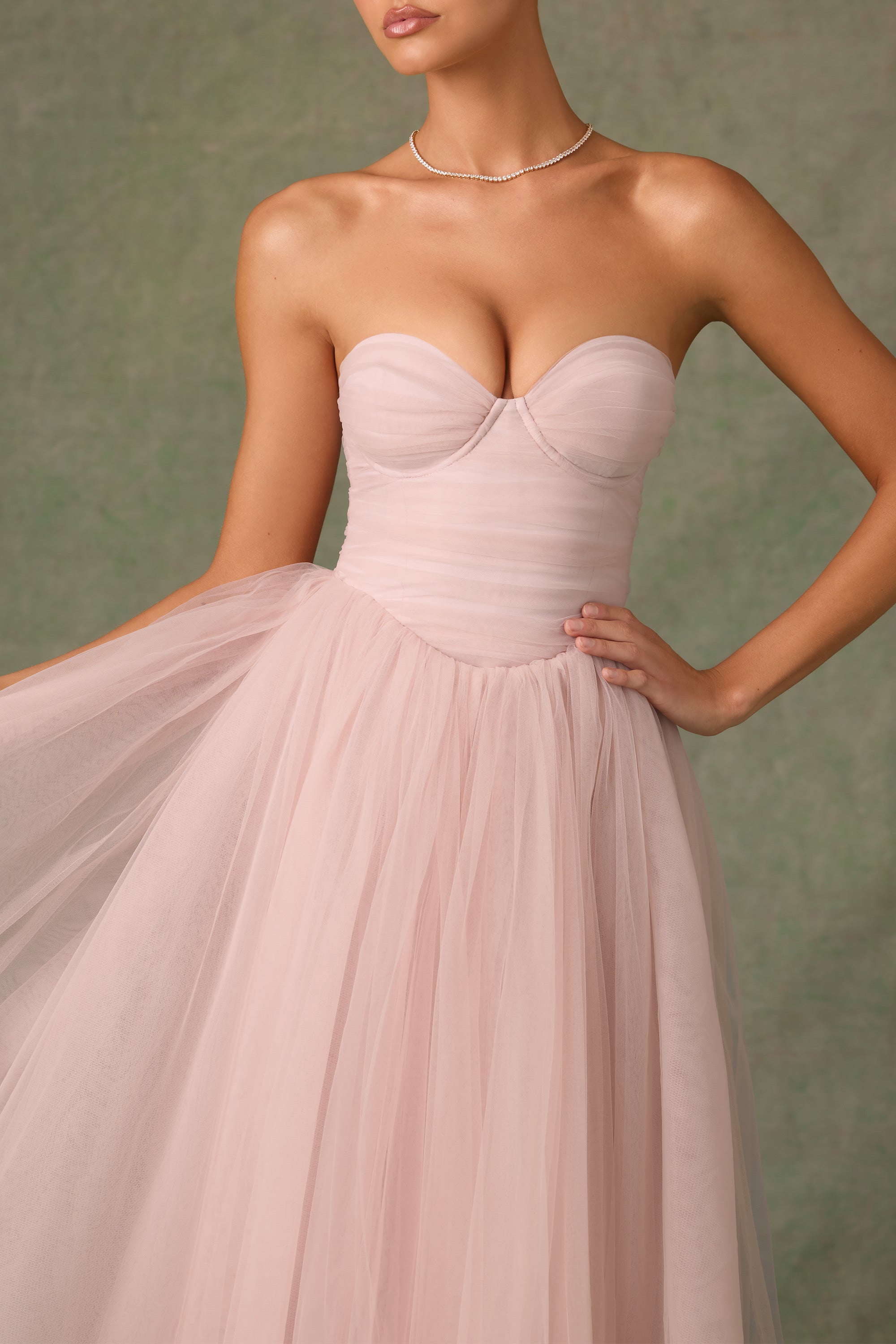 Cindy Strapless Volume Skirt Midaxi Dress in Dusty Rose - Image 4