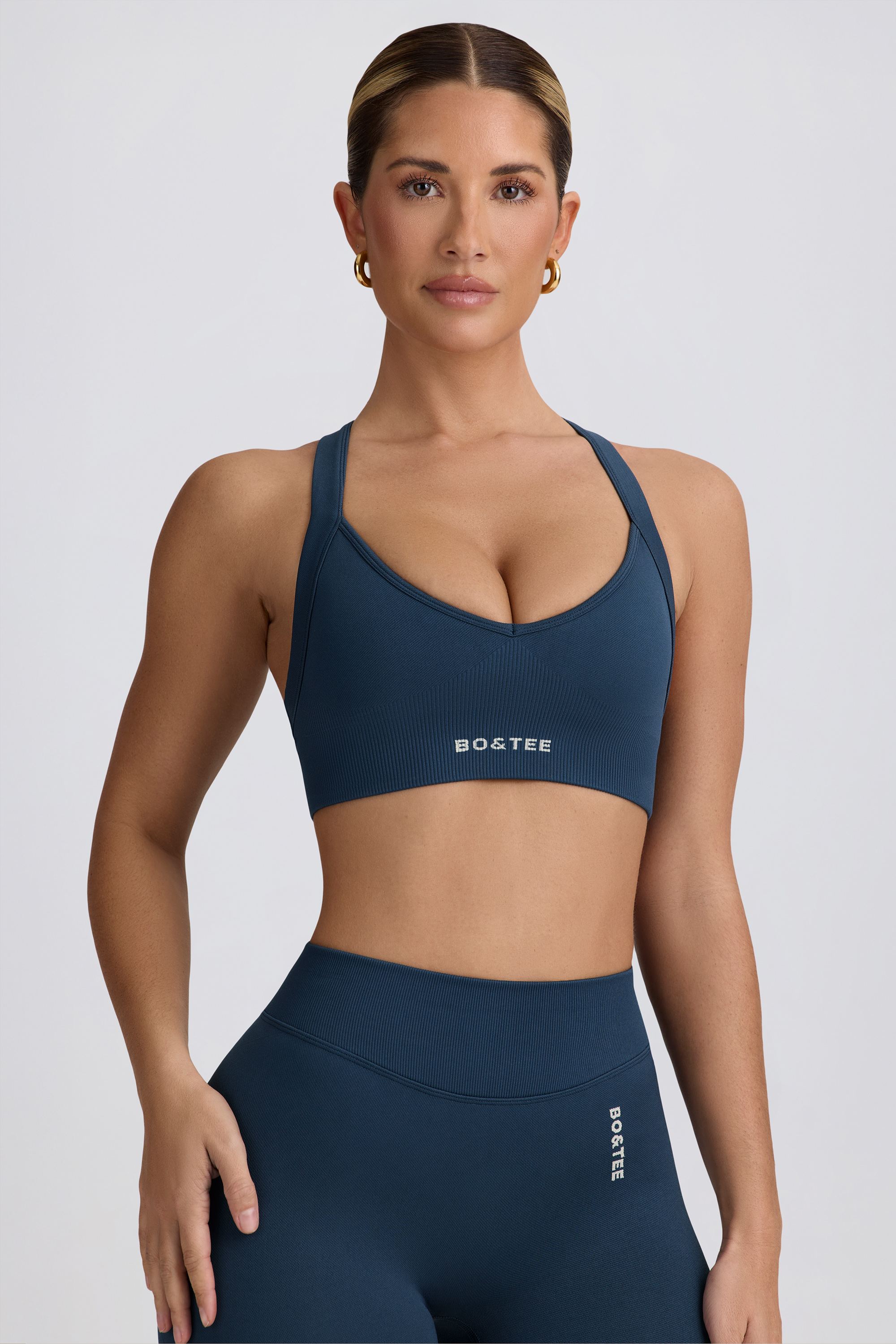 Super Sculpt Seamless Cross-Back Sports Bra in Blue - Image 5