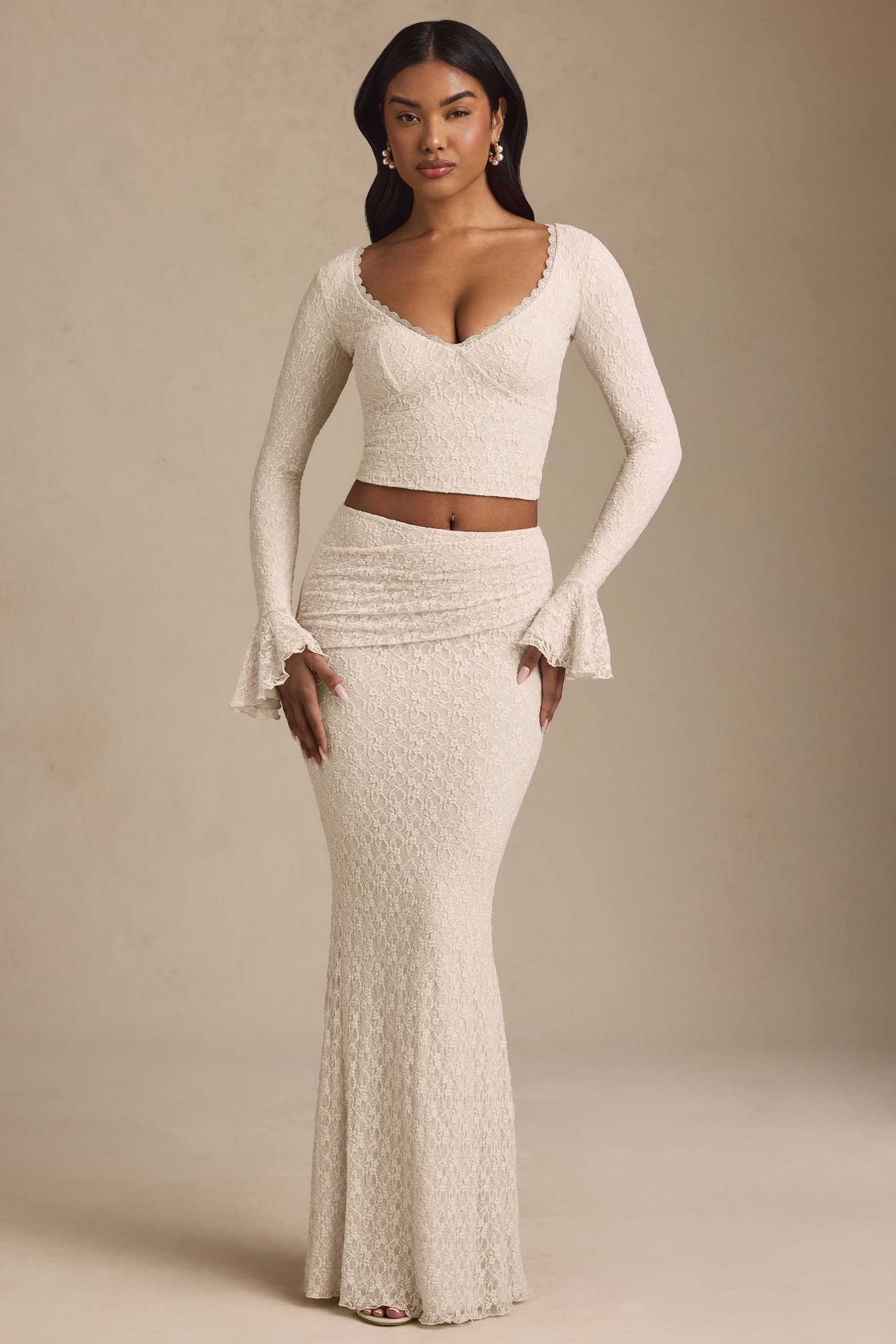 Dagny Ruffle Long-Sleeve Lace Top in Ivory - Image 5