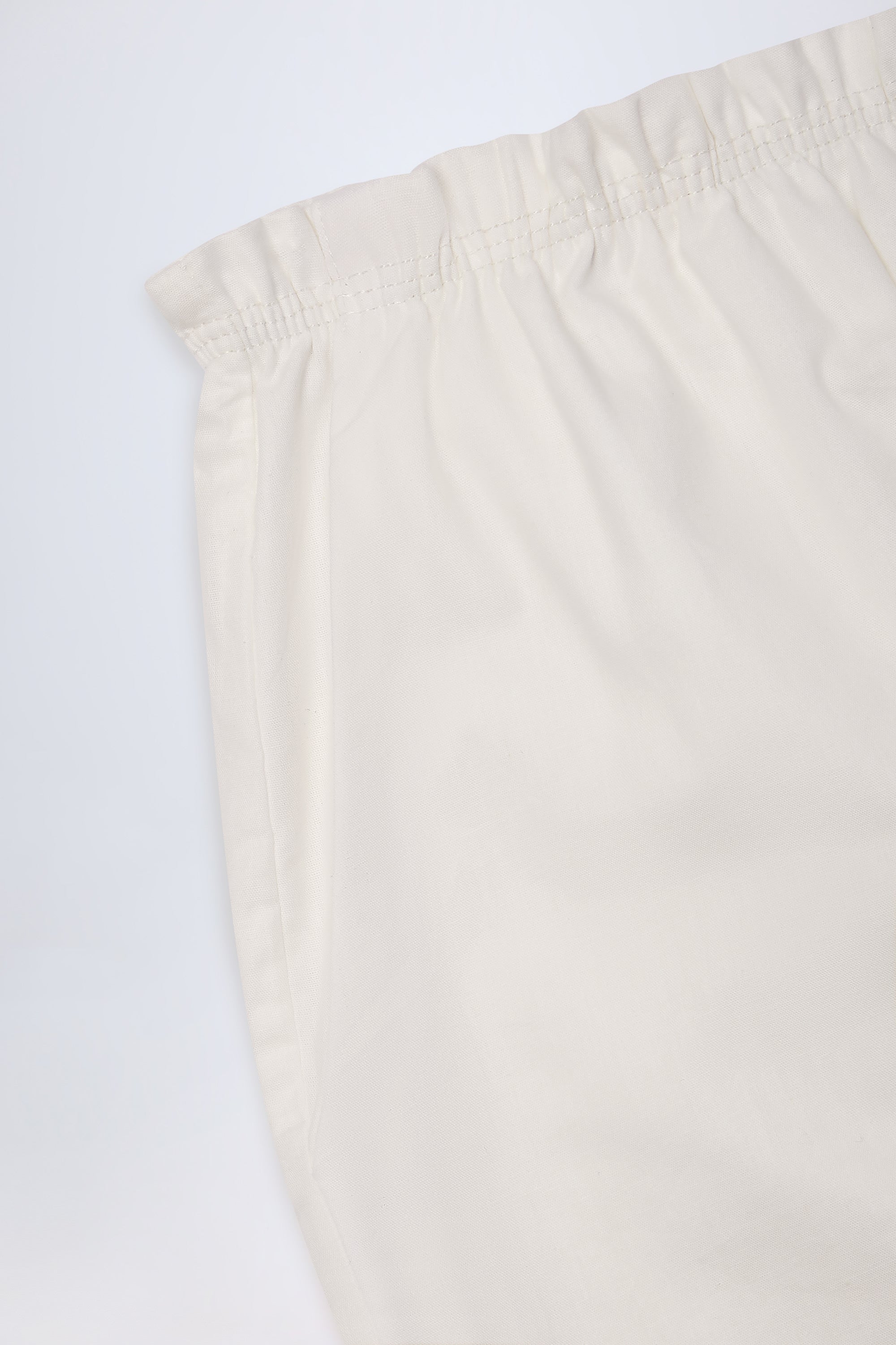 Dalila Mid-Rise Wide-Leg Trousers in White - Image 6