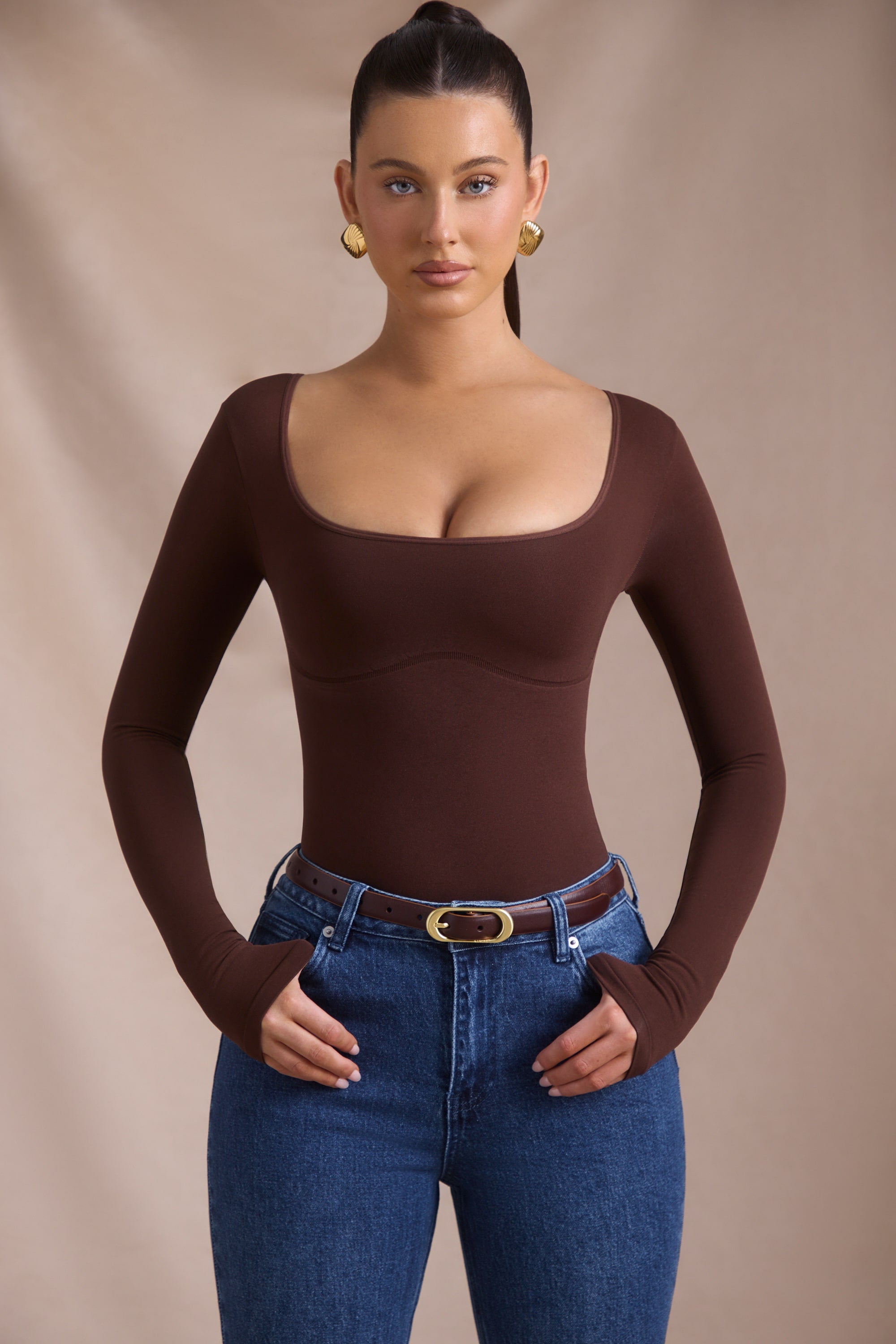 Danu Seamless Long-Sleeve Bodysuit in Espresso - Image 5
