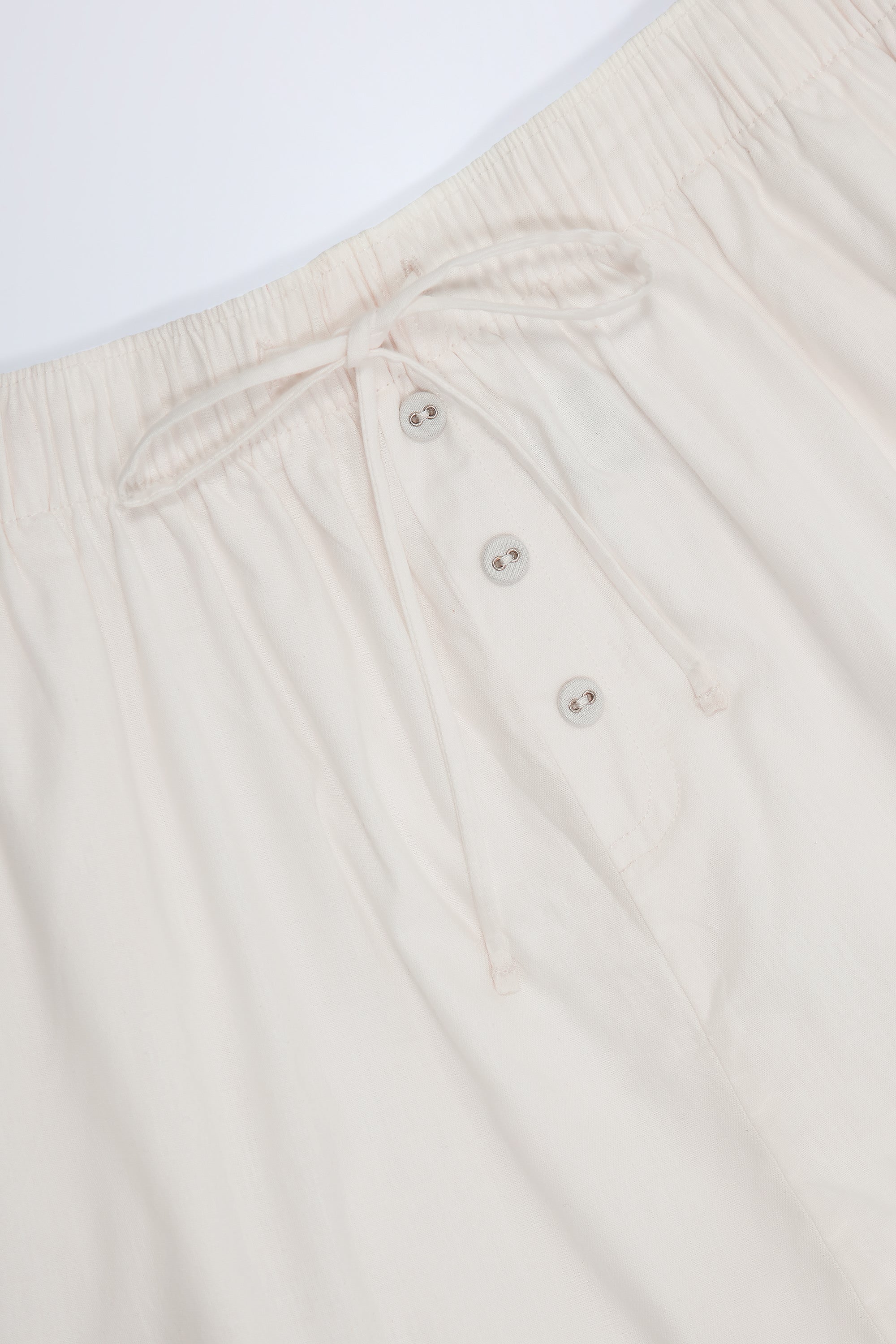 Elsie Tie-Front Mid-Rise Shorts in White - Image 7