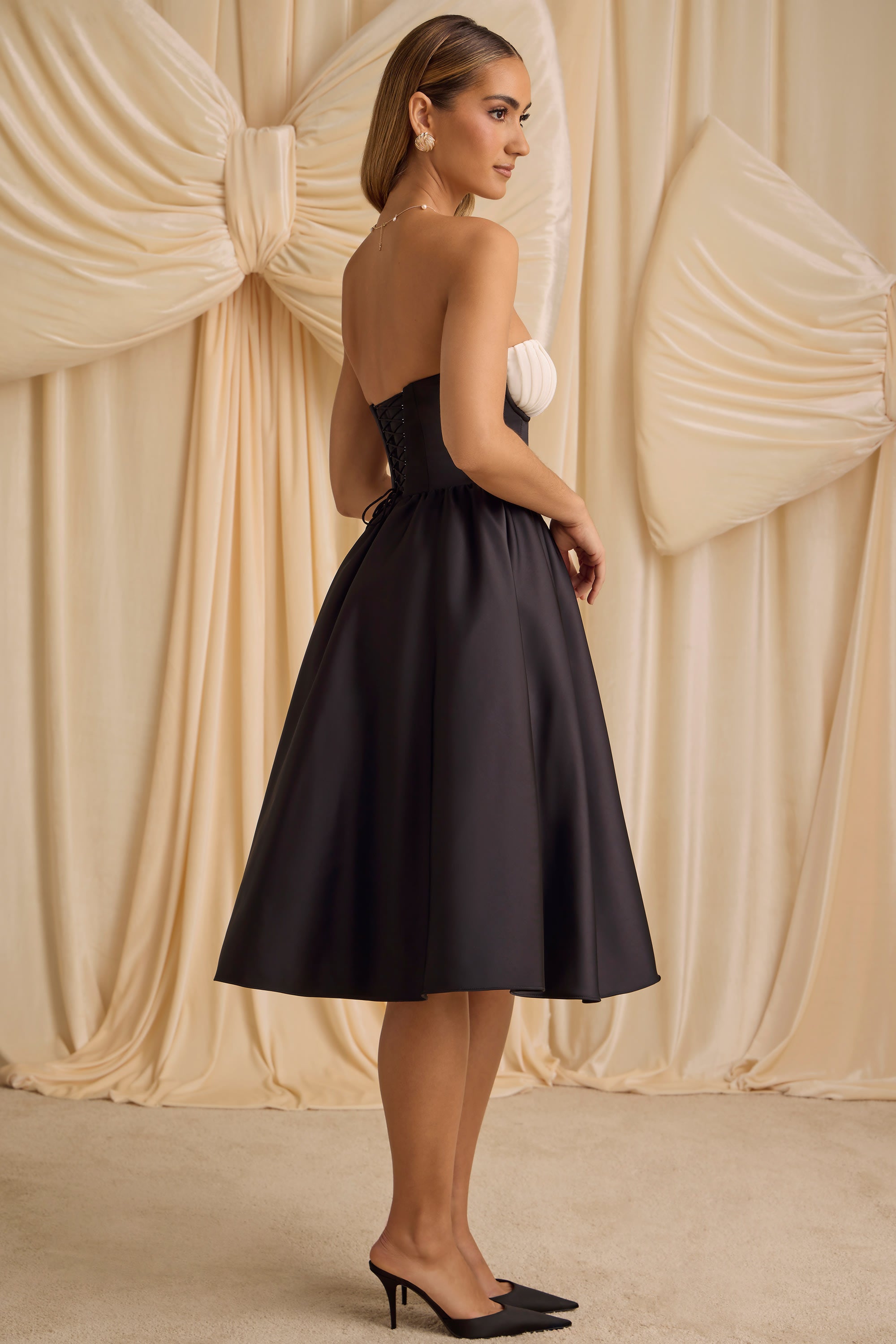 Gabrielle Strapless Corset Midi Dress in Black - Image 4